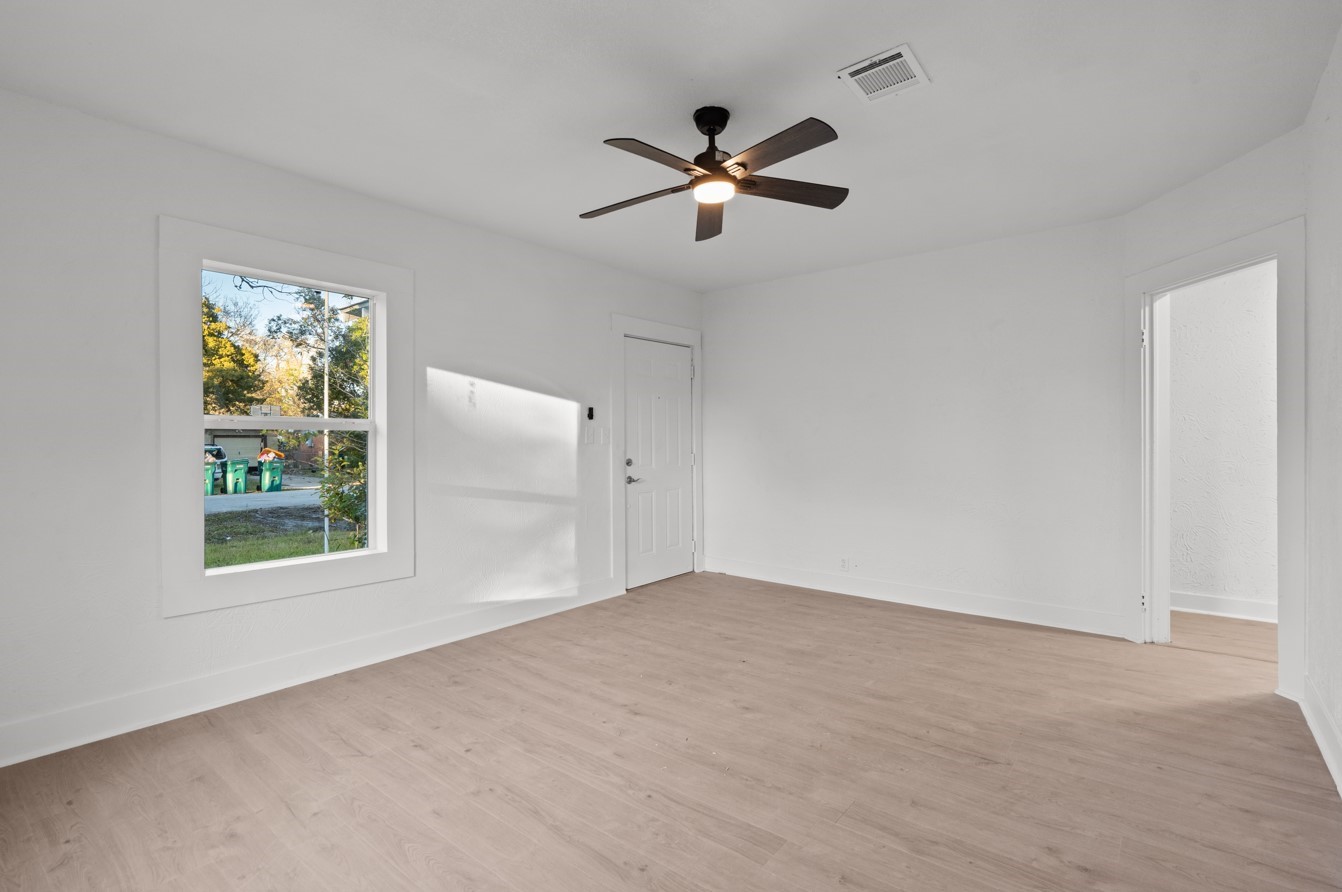 2027 Scott Street, La Marque, TX 77568