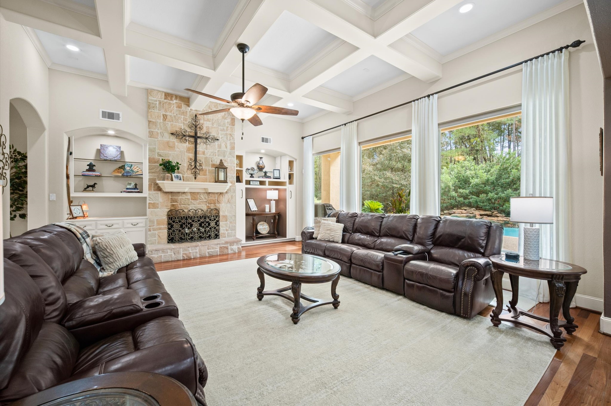 25815 Bridle Creek Drive S, Magnolia, TX 77355