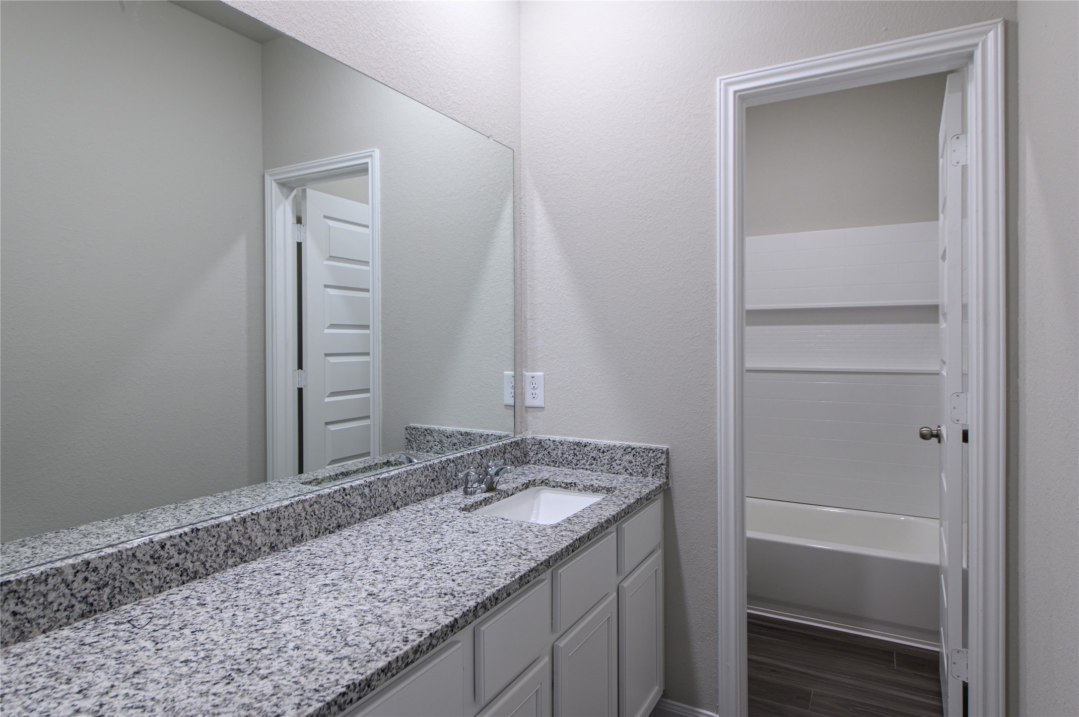 2nd Bathroom Upstairs