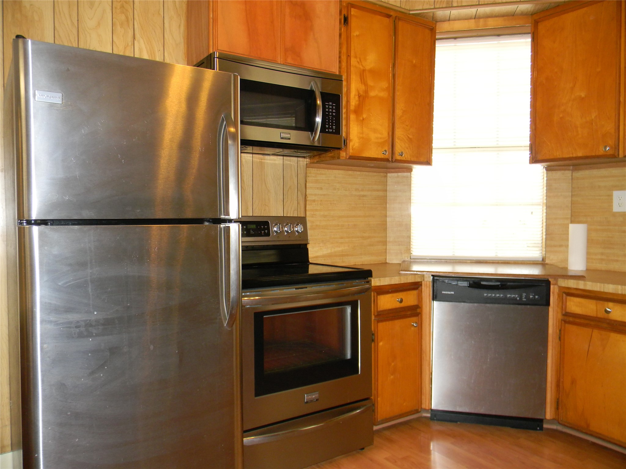 611 St Mary S Boulevard, Galveston, TX 77550