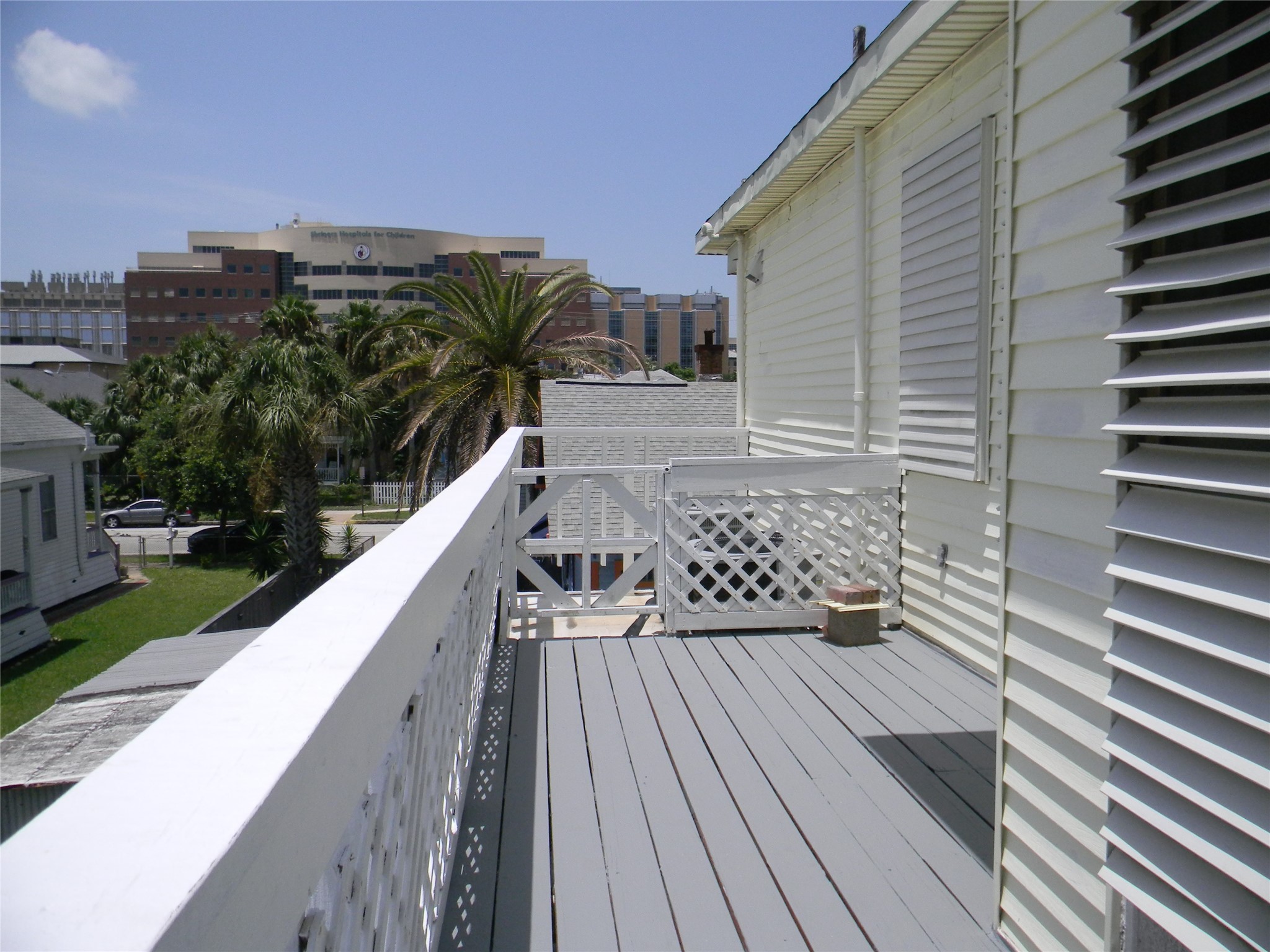 611 St Mary S Boulevard, Galveston, TX 77550