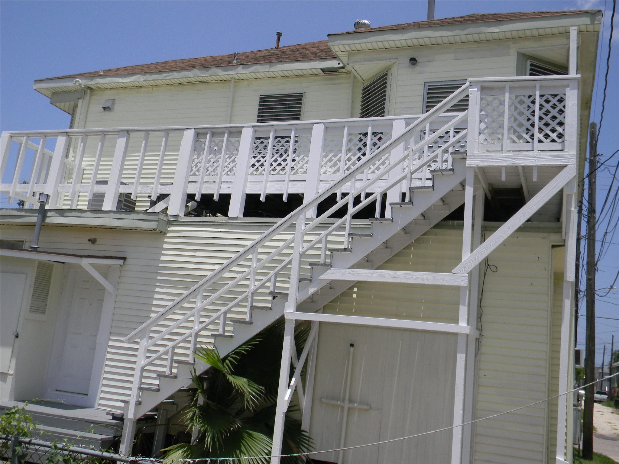 611 St Mary S Boulevard, Galveston, TX 77550