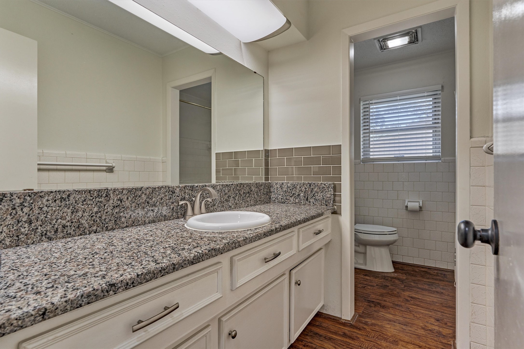 402 Shadywood Circle, Conroe, TX 77304