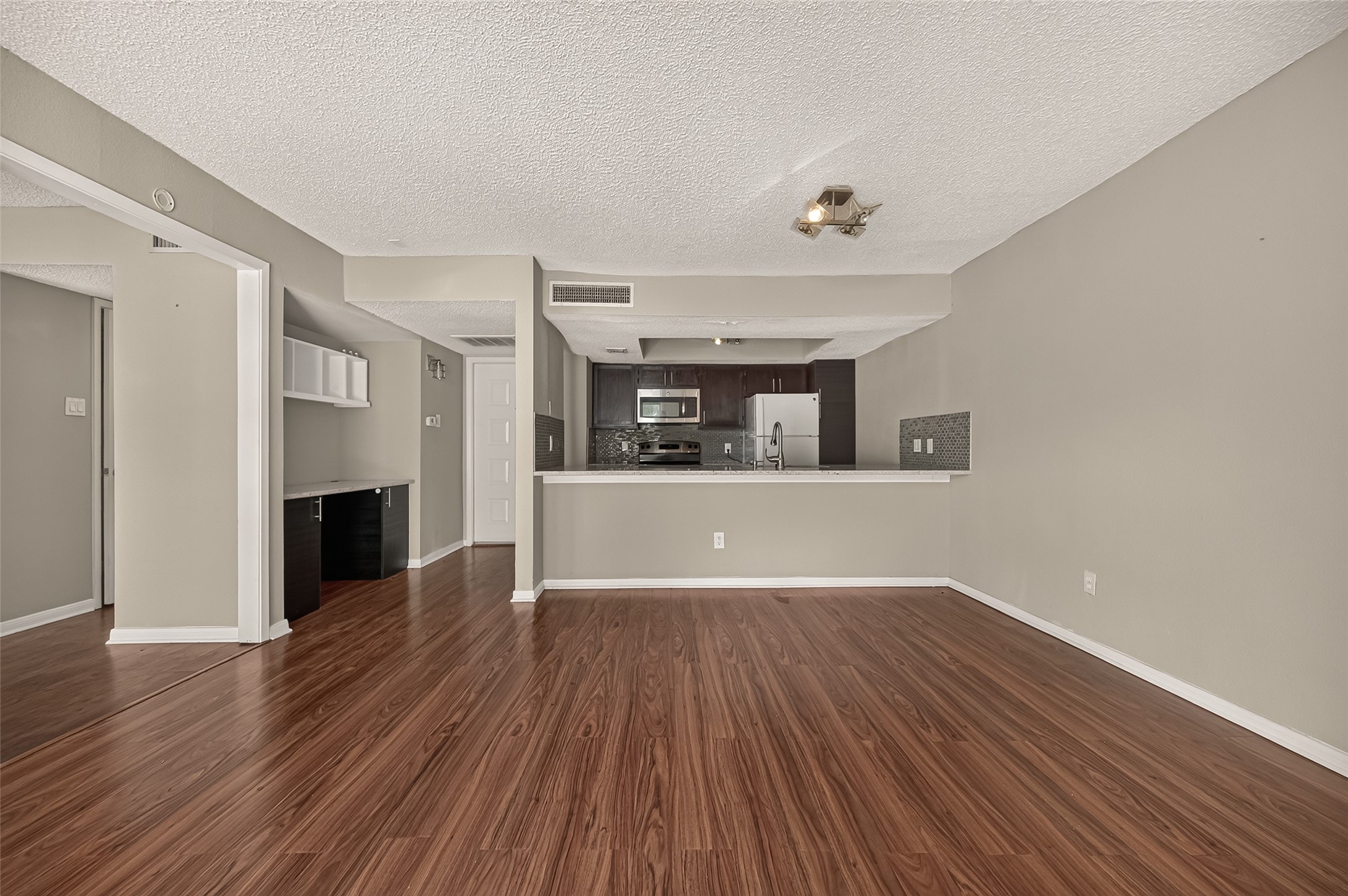 2818 S Bartell Drive, #13, Houston, TX 77054