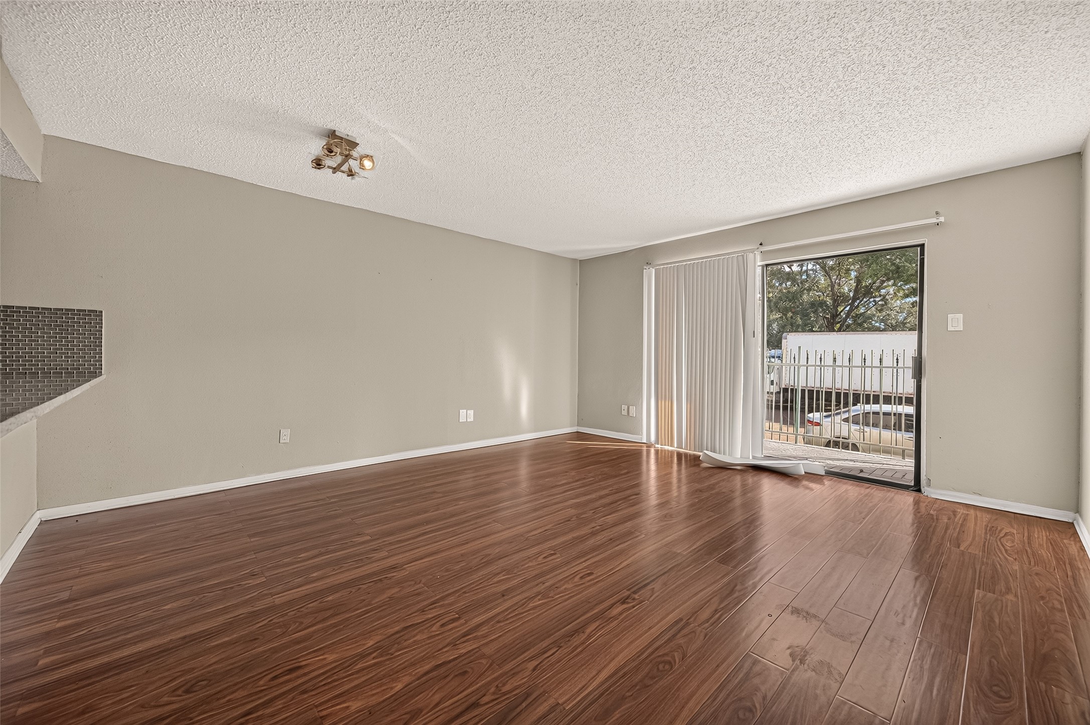 2818 S Bartell Drive, #13, Houston, TX 77054