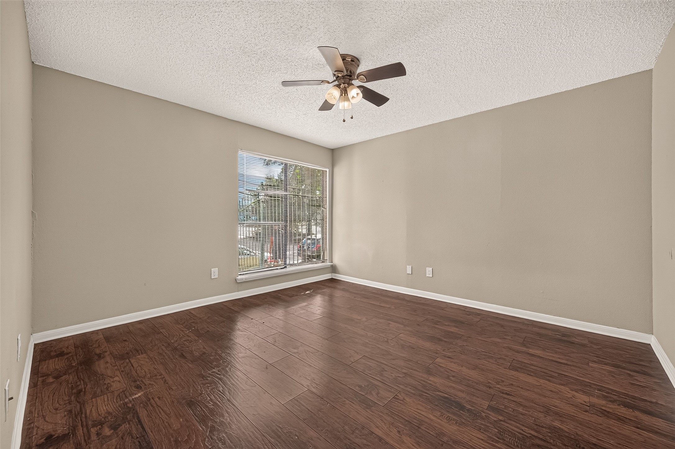 2818 S Bartell Drive, #13, Houston, TX 77054