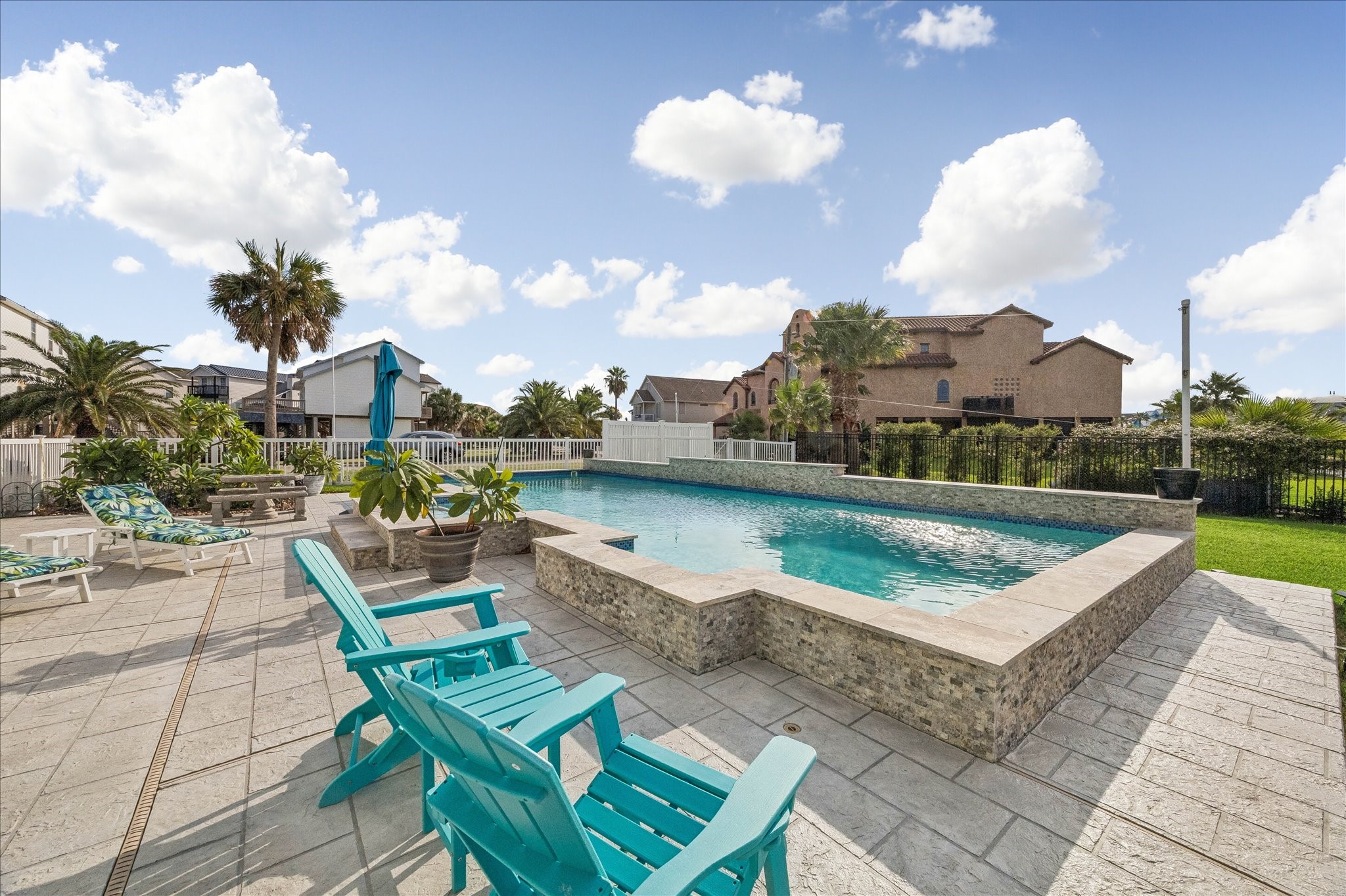 Room for multiple lounge areas at the poolside. A new Polaris pool cleaner has recently been installed. Pool pump, motor & pump seals have been replaced. All French drains have been cleaned.