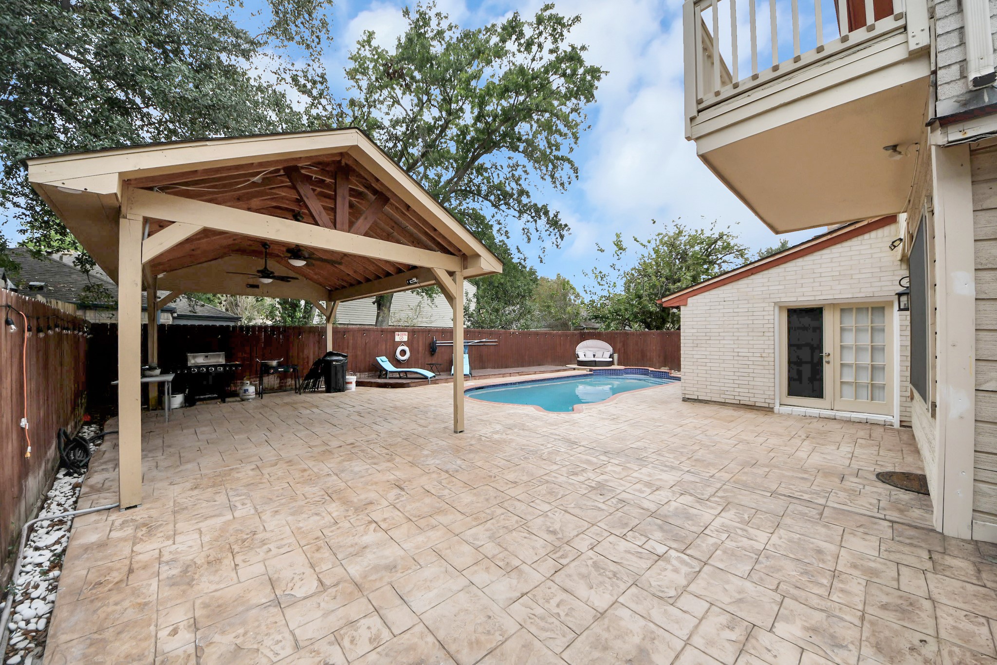 3002 Ashford Oak Drive, Houston, TX 77082
