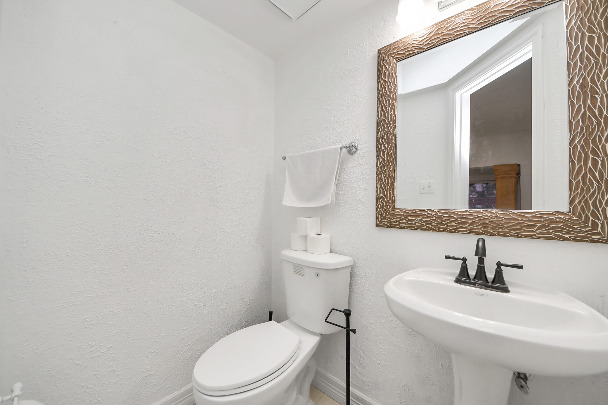3002 Ashford Oak Drive, Houston, TX 77082