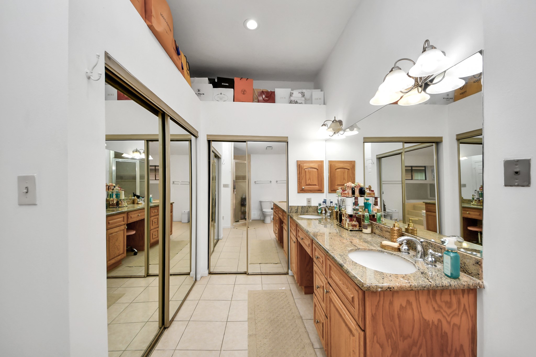 3002 Ashford Oak Drive, Houston, TX 77082