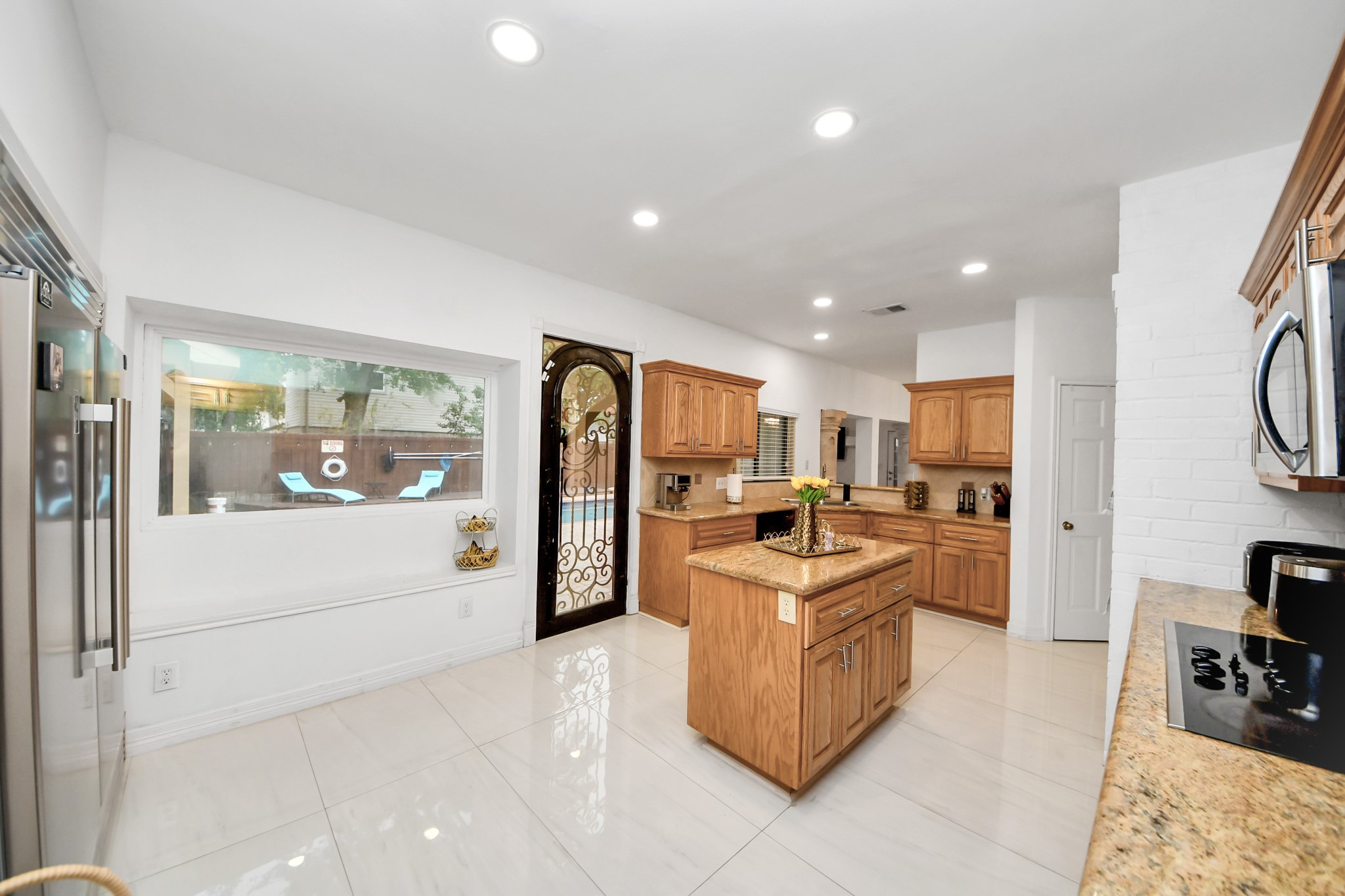 3002 Ashford Oak Drive, Houston, TX 77082