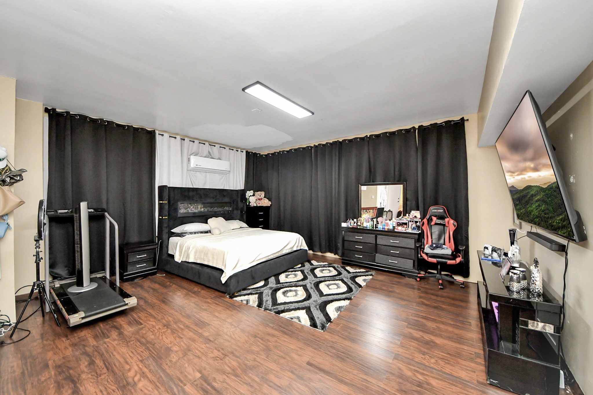 3002 Ashford Oak Drive, Houston, TX 77082