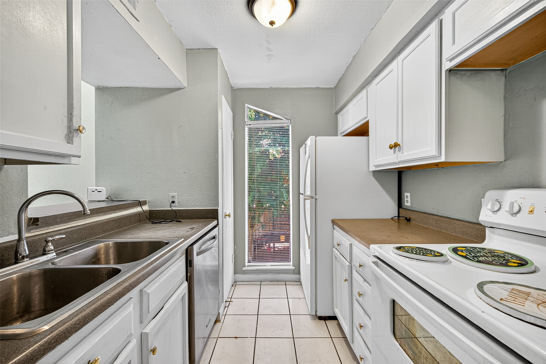 10075 Westpark Drive, #73, Houston, TX 77042