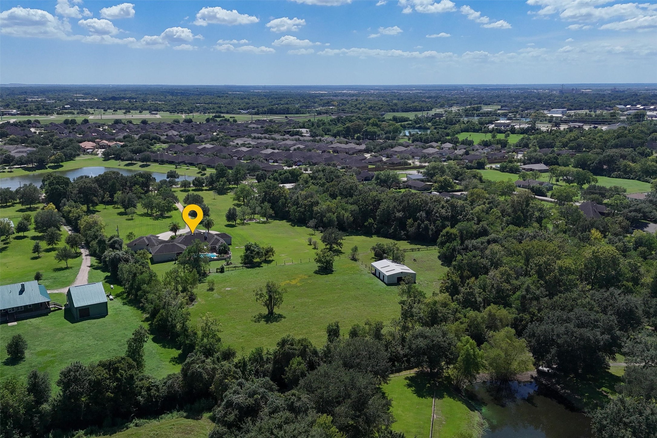10 acres of prime real estate in the Heart of League City!