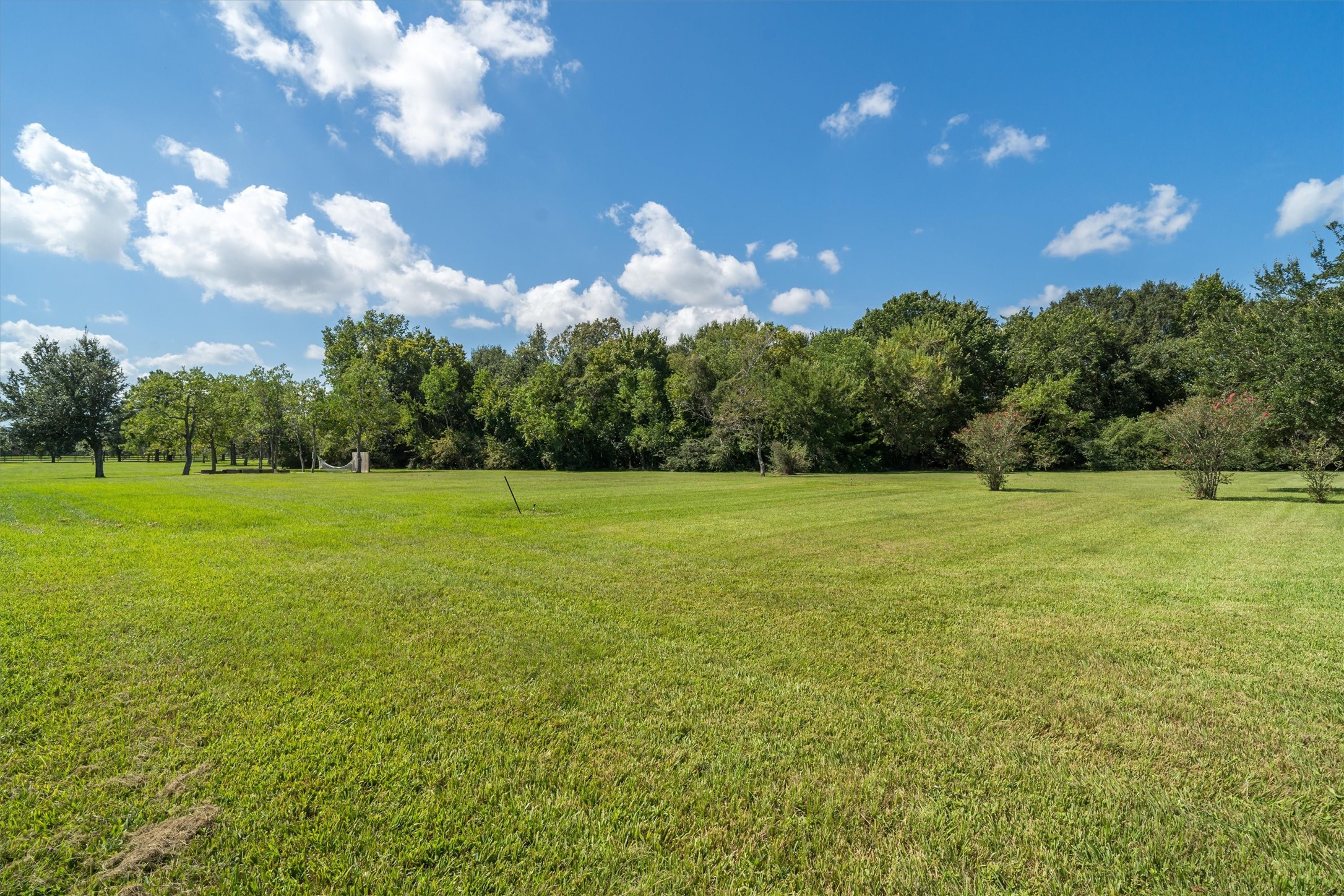 10 acre property + 1 more acre availble