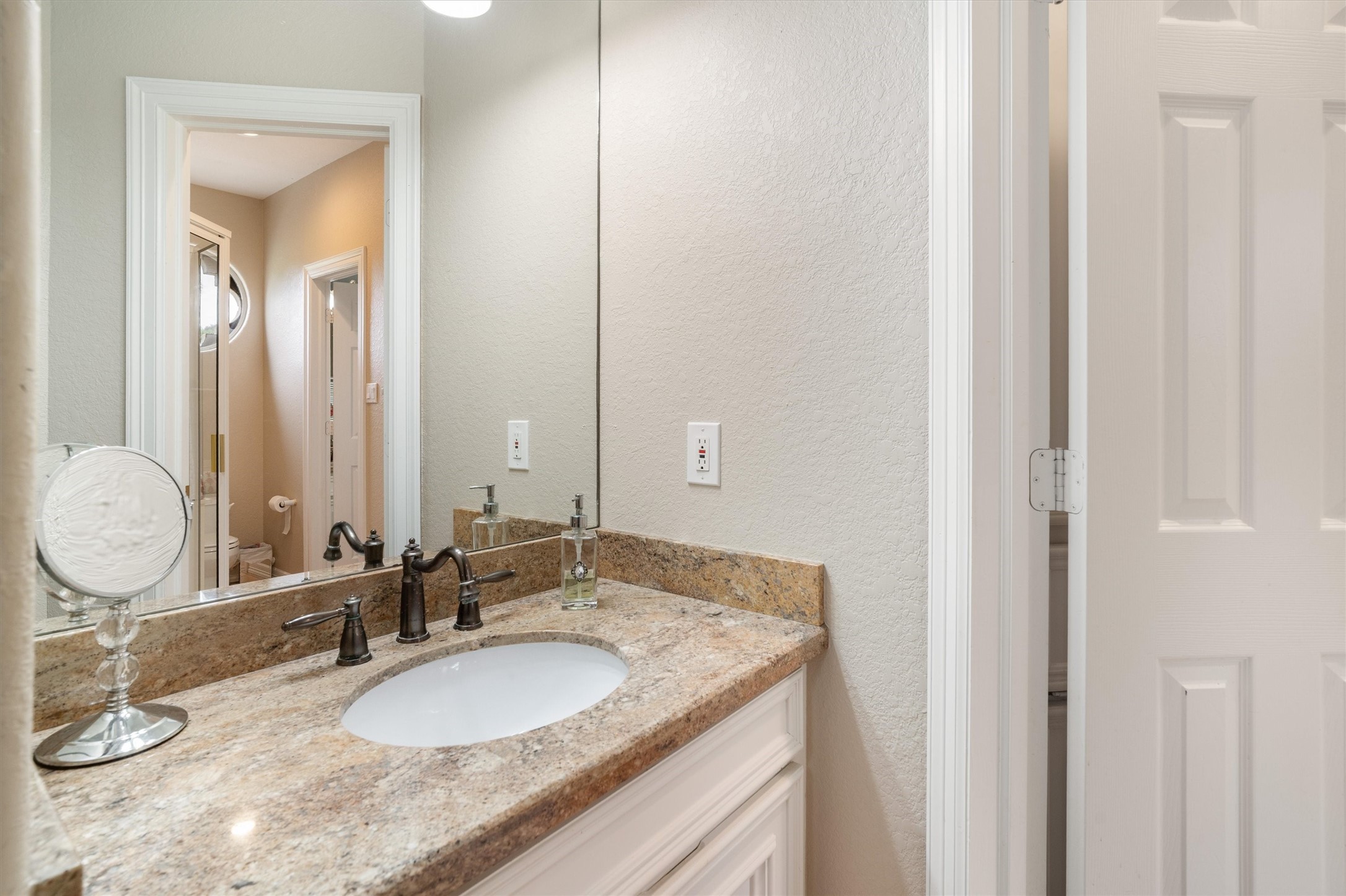 Jack and Jill bathroom opens up to tub/shower