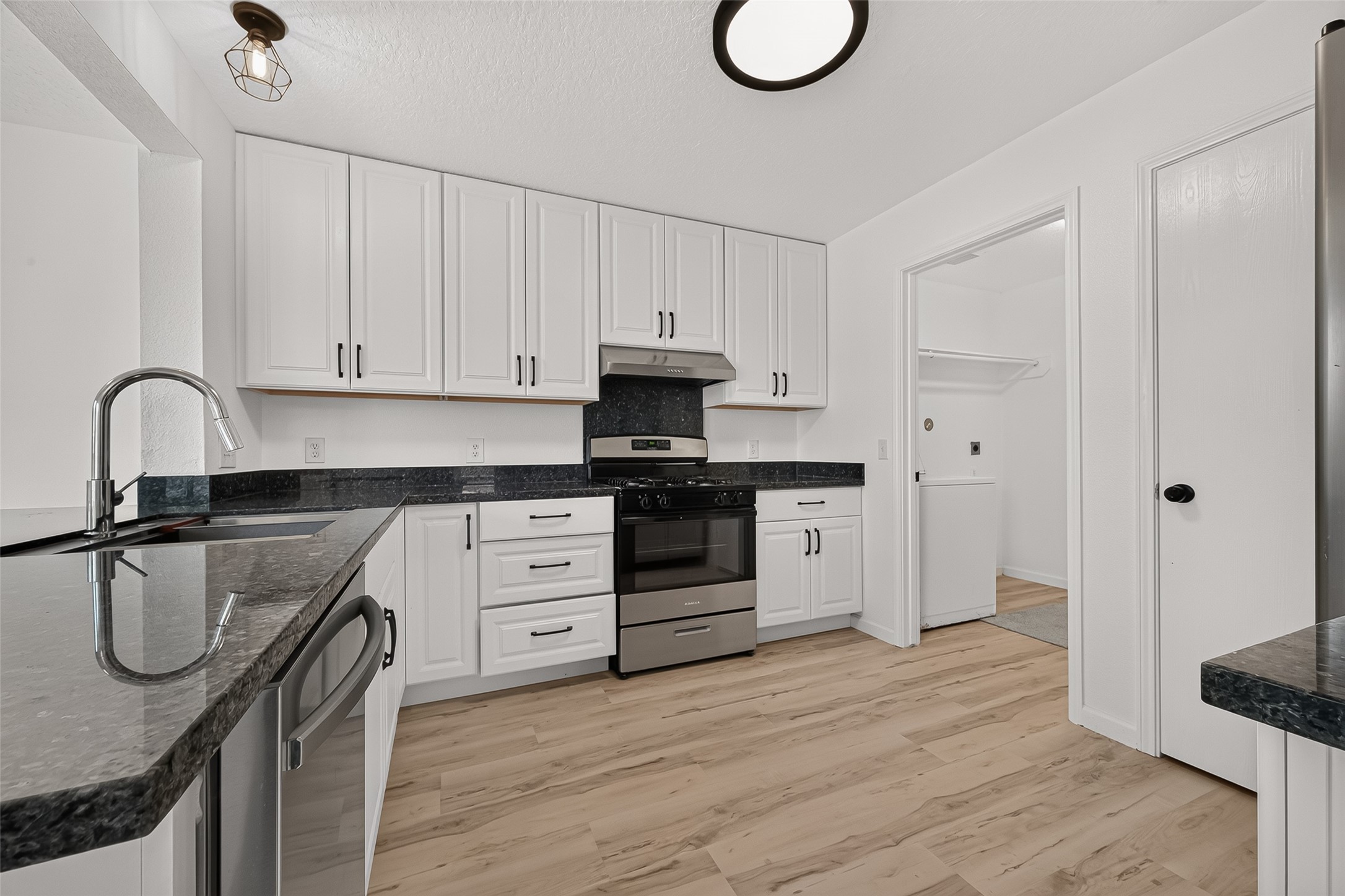 13430 Eldridge Villa Street, Sugar Land, TX 77498