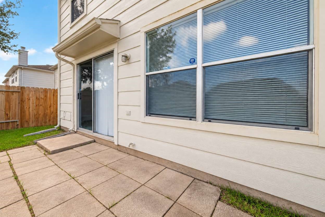 13430 Eldridge Villa Street, Sugar Land, TX 77498