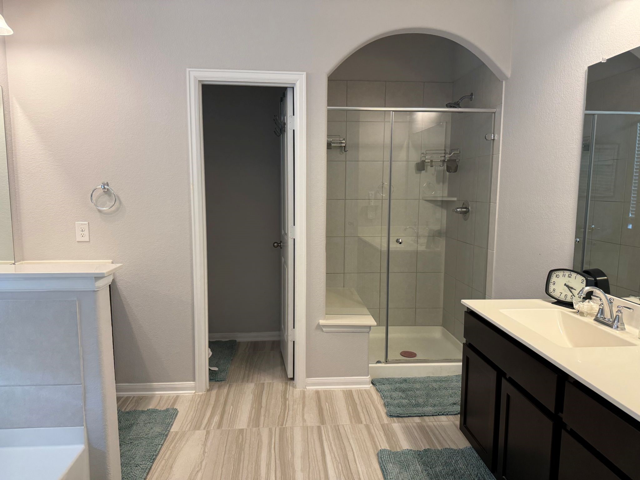 311 Shiraz Drive, Alvin, TX 77511