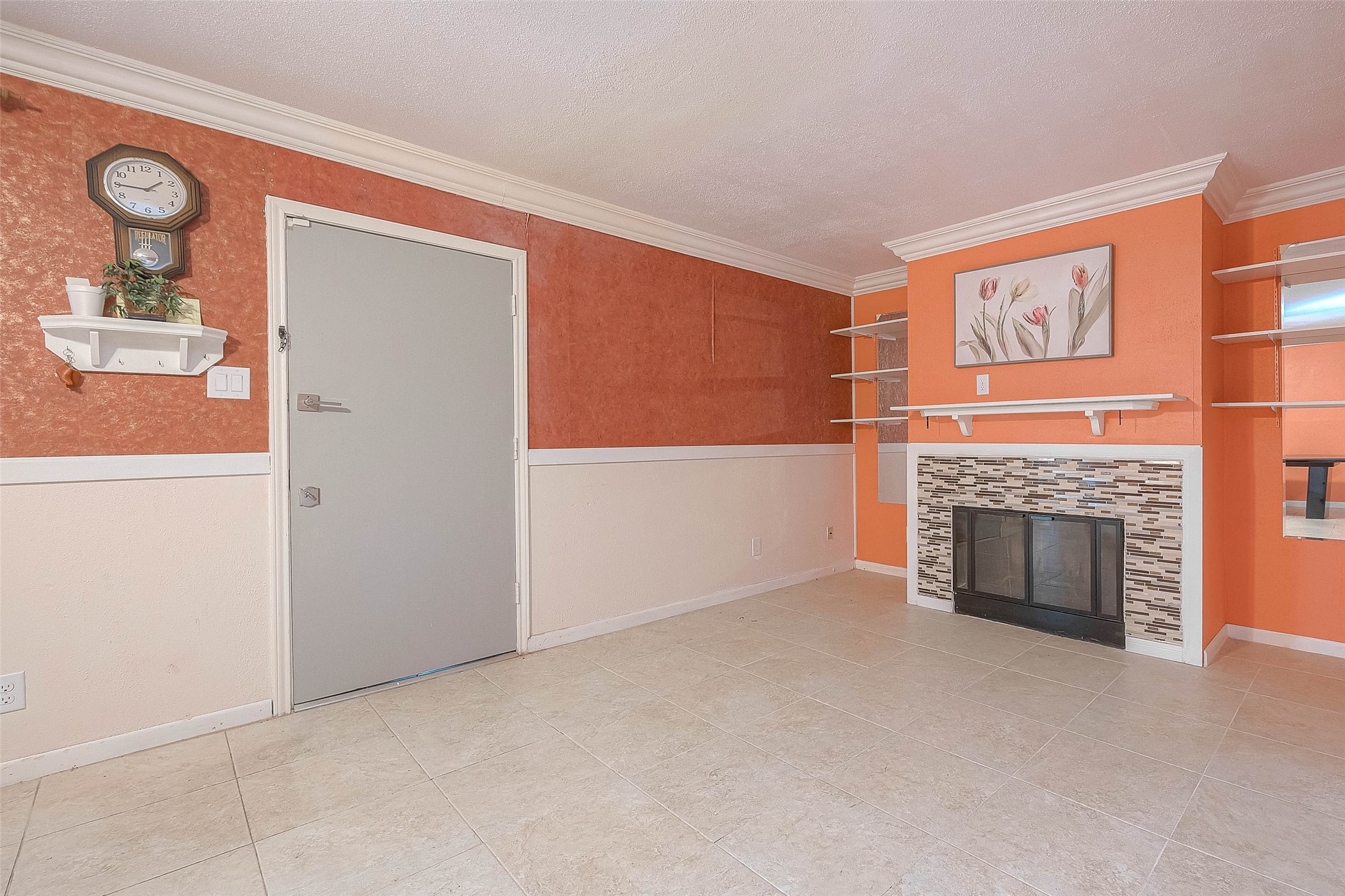 Living area.