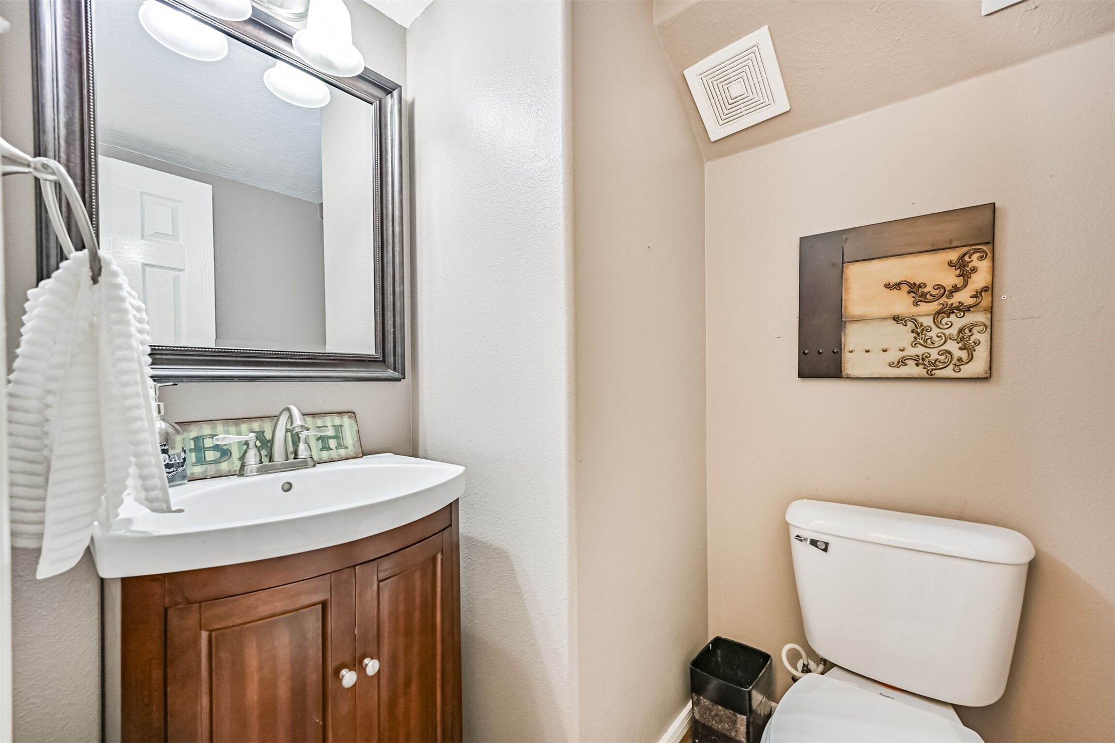 12527 Saratoga Woods Lane, Humble, TX 77346