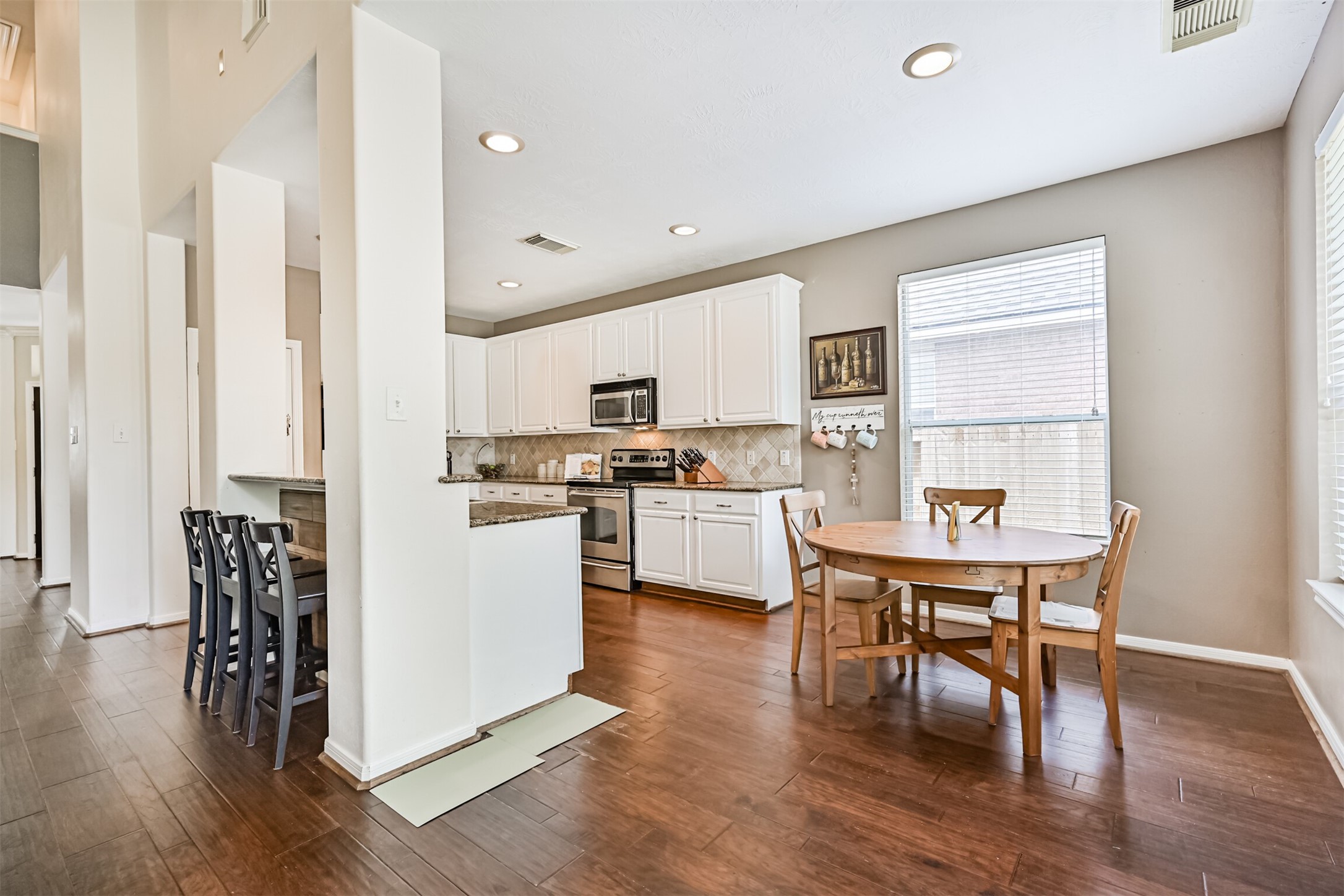 12527 Saratoga Woods Lane, Humble, TX 77346