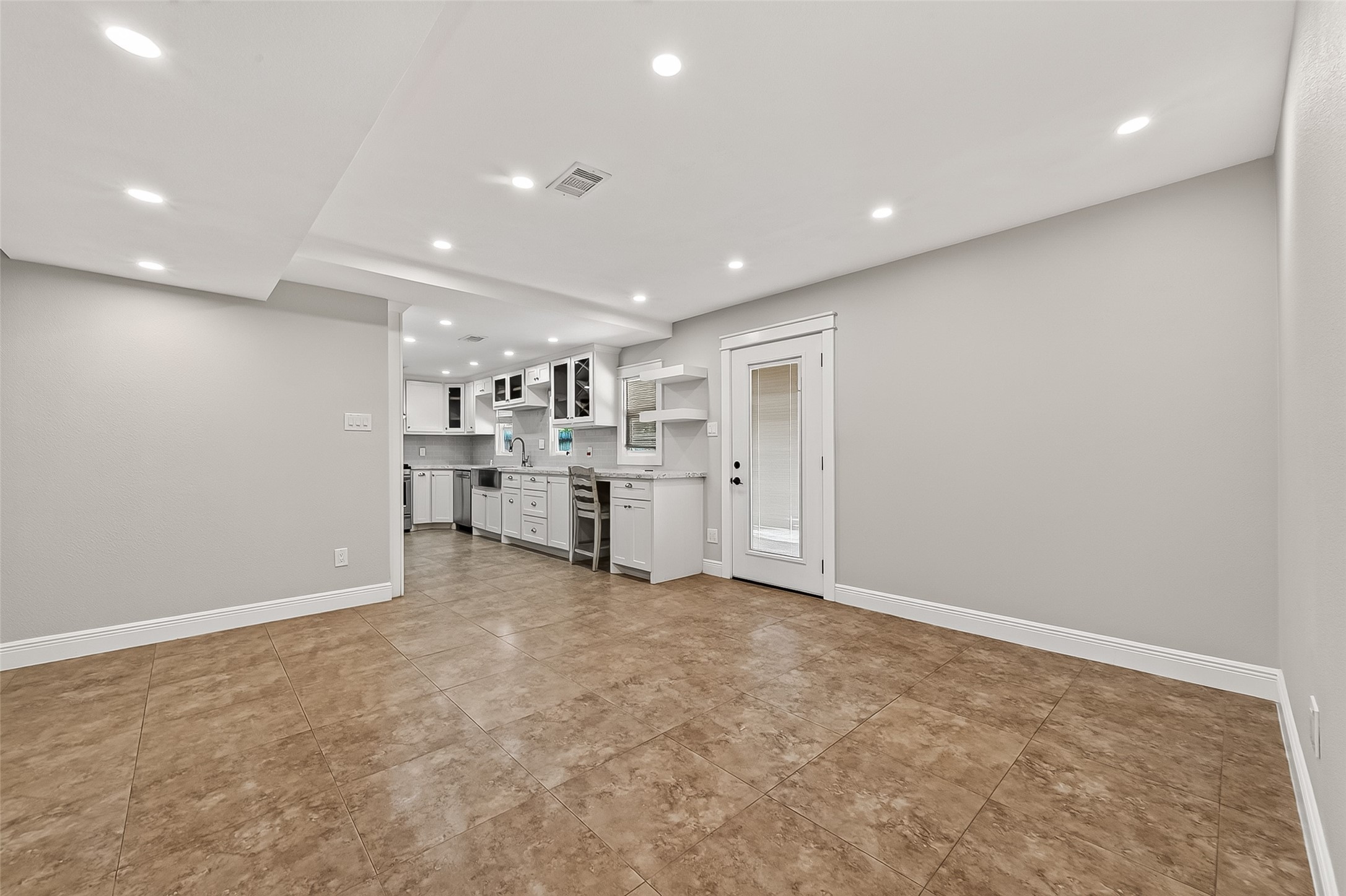 902 Mountain Meadows Drive, Katy, TX 77450