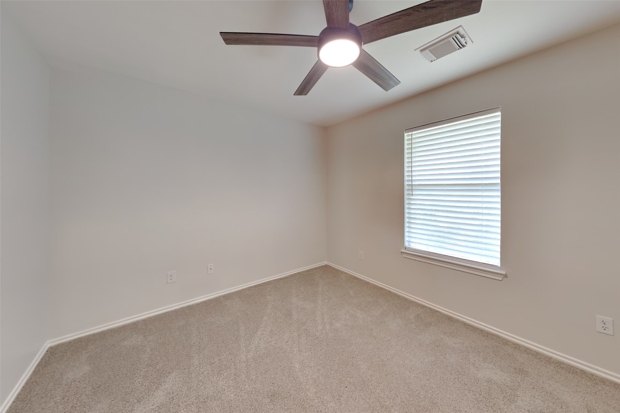 5103 Lockhart Drive, Pearland, TX 77584