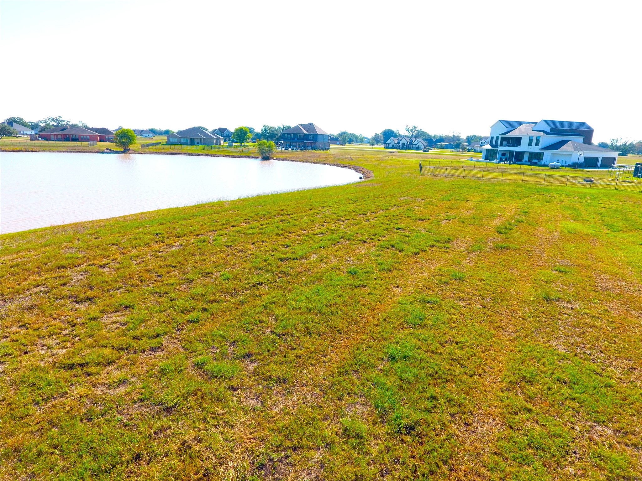 615 Lily Lane, Rosharon, TX 77583