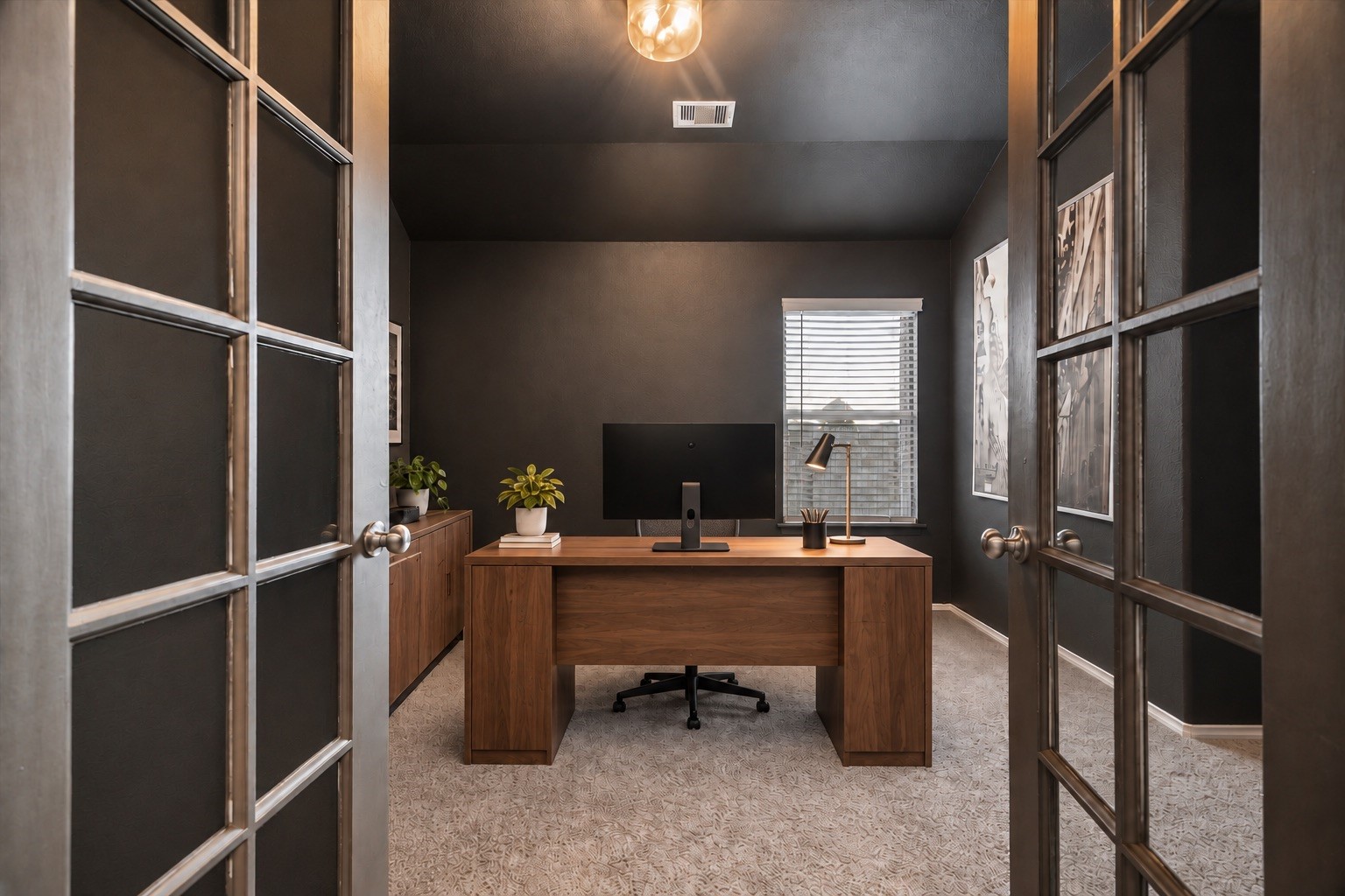 Private study / home office 3rd bedroom
