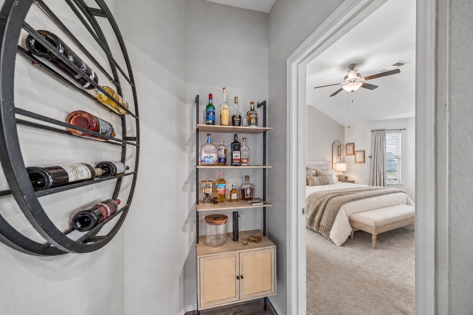 guest room or office