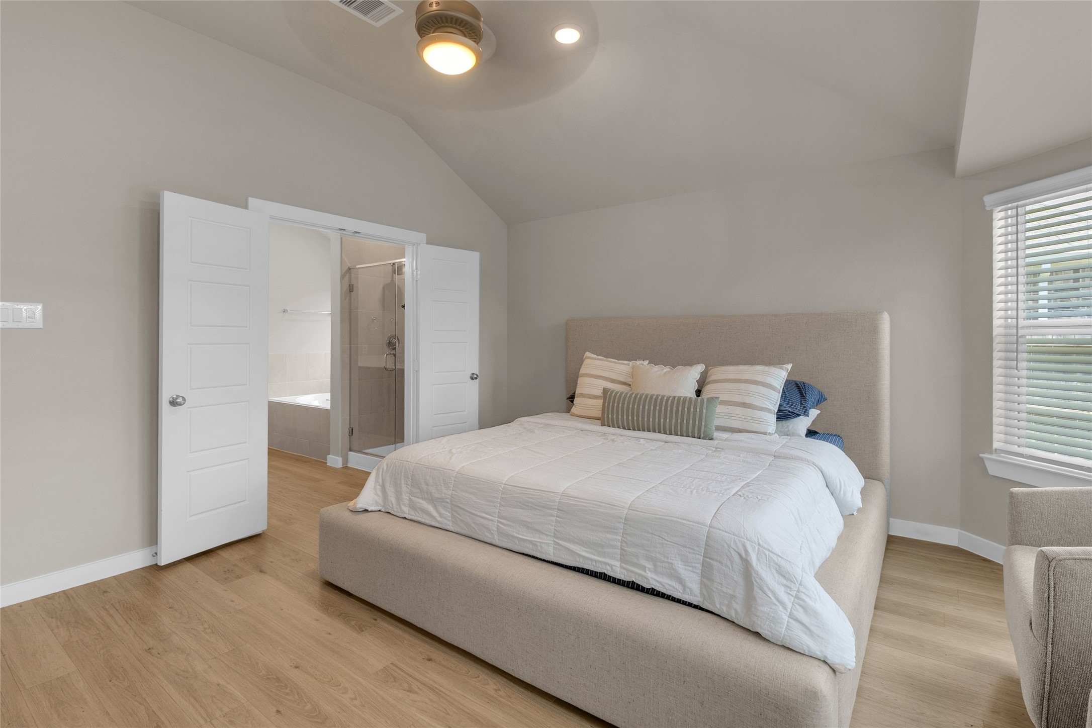 1207 Cavalry Junction Drive, Alvin, TX 77511