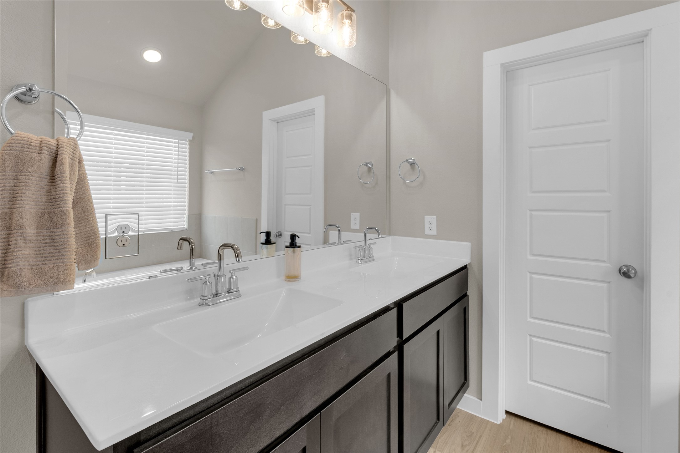 1207 Cavalry Junction Drive, Alvin, TX 77511