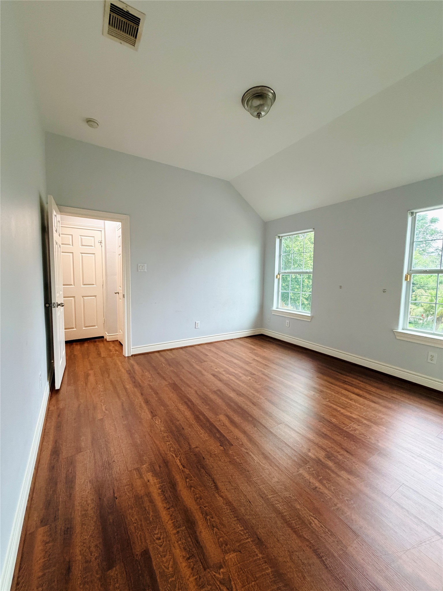 Second perspective of the third bedroom.