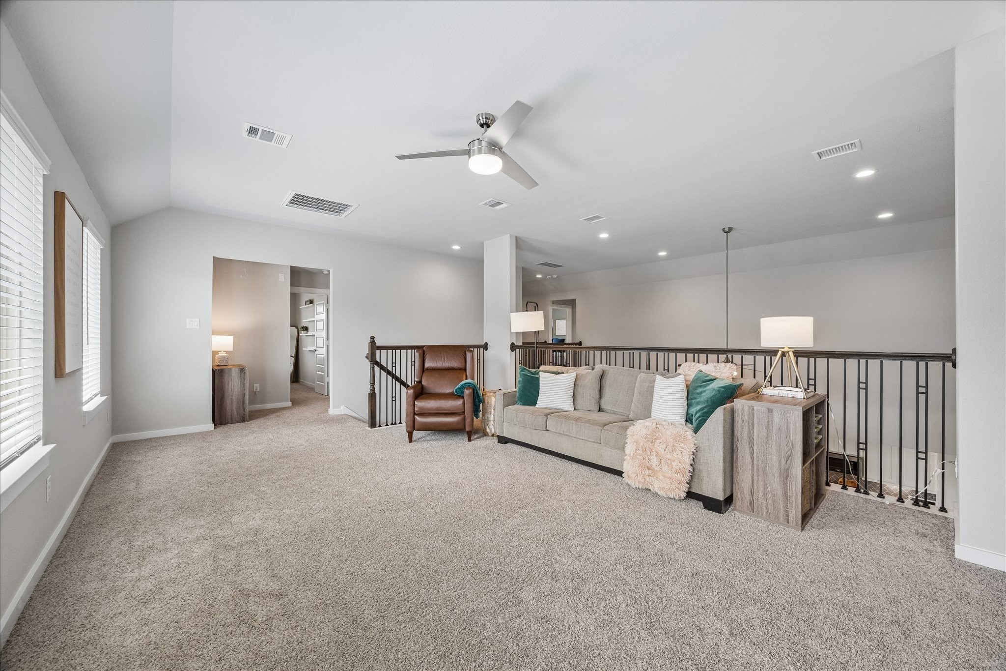 1520 Harvest Vine Court, Friendswood, TX 77546