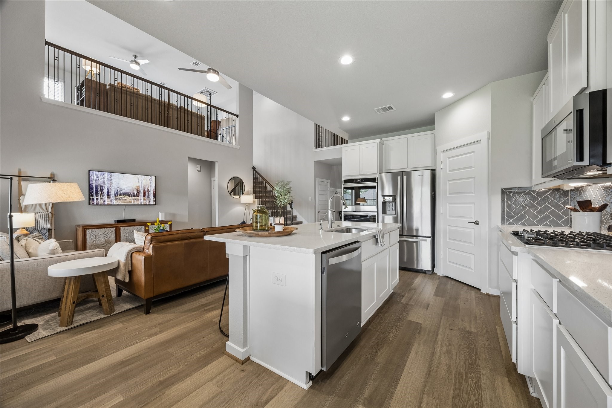1520 Harvest Vine Court, Friendswood, TX 77546