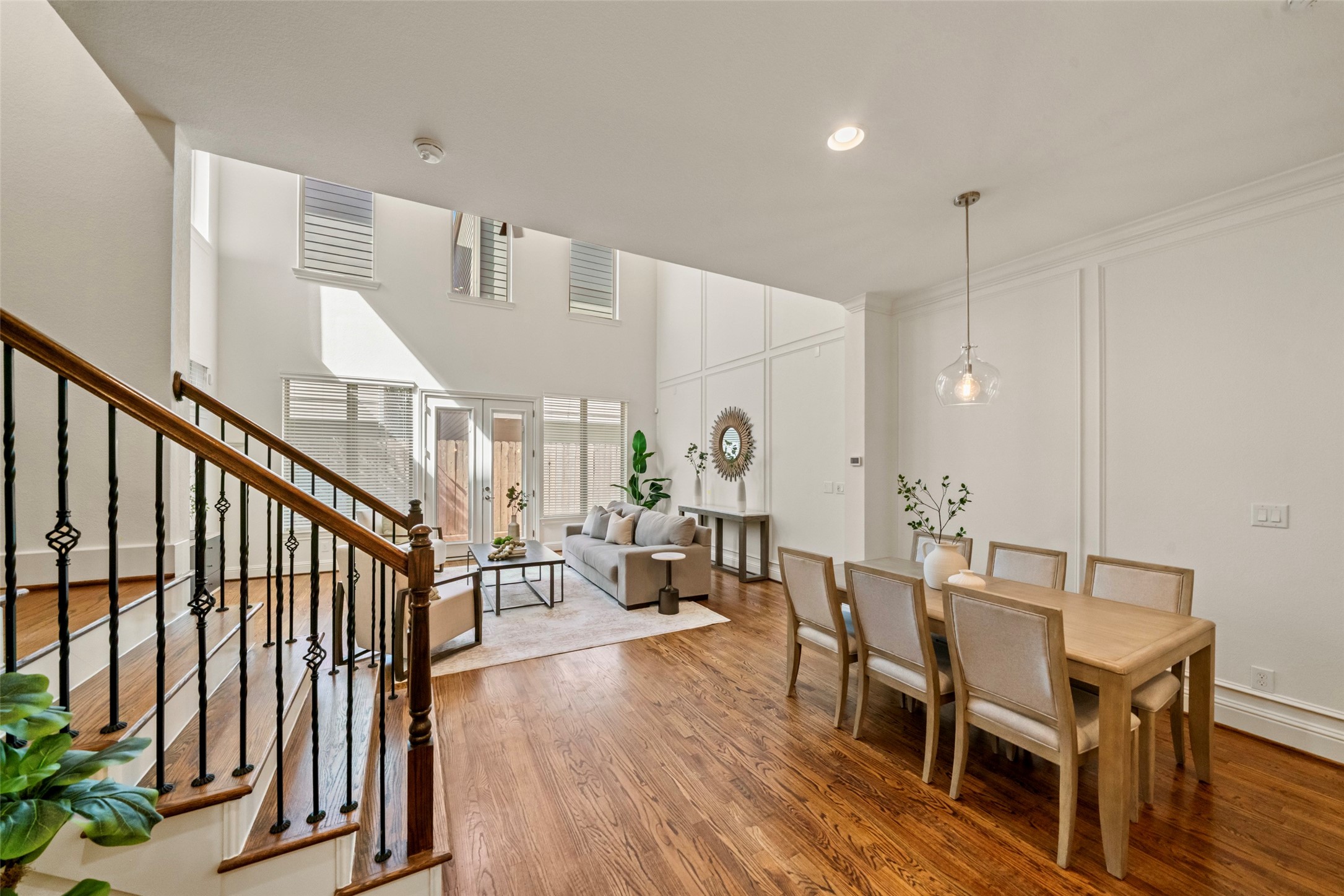 A generously sized dining space, great for gatherings.
