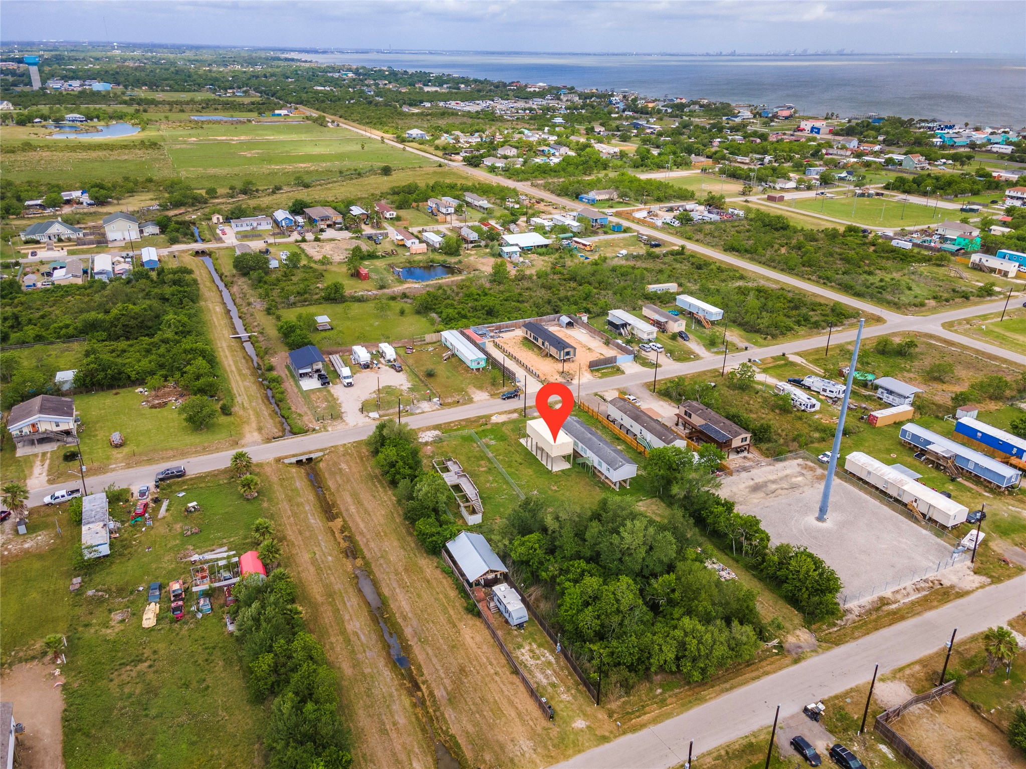437 16th Street, San Leon, TX 77539