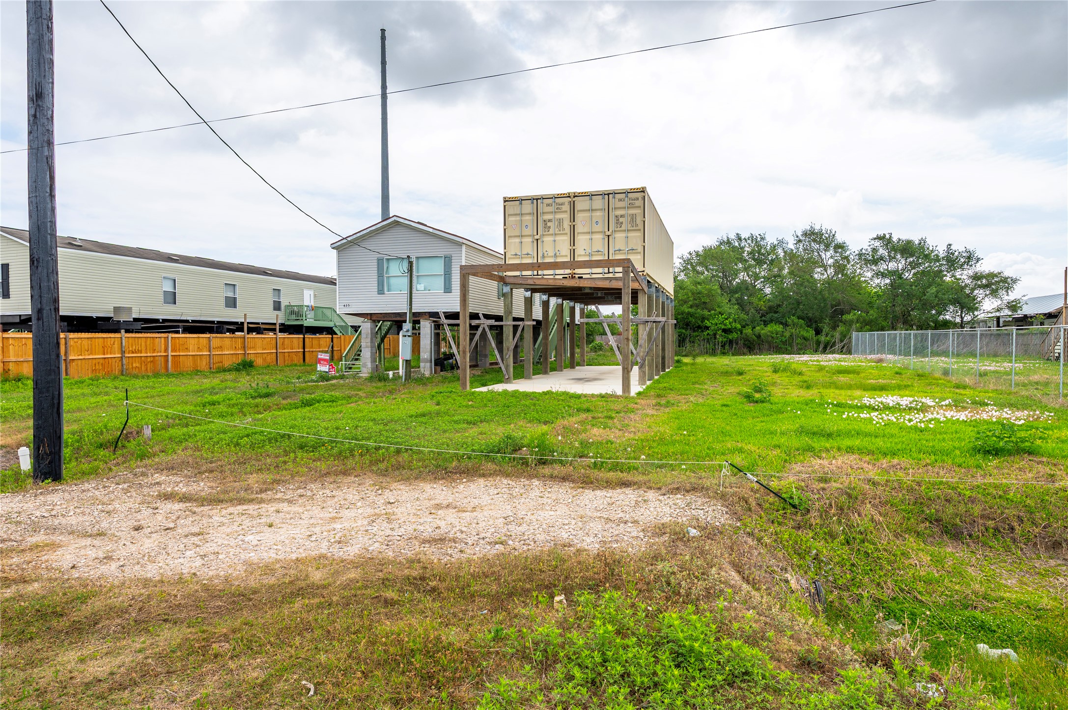 437 16th Street, San Leon, TX 77539