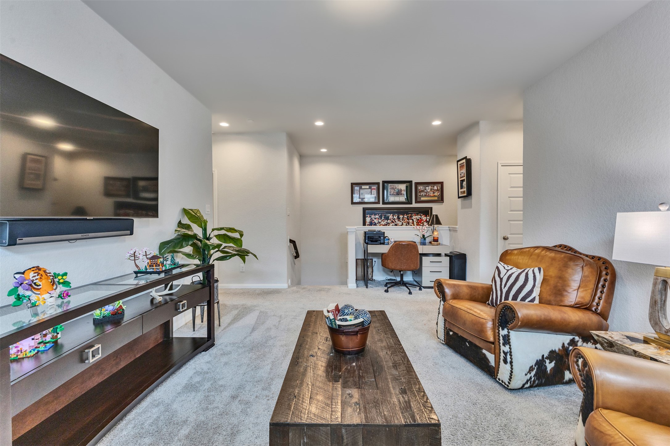 9904 Smokehouse Silo Lane, Houston, TX 77080