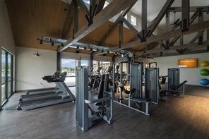 9904 Smokehouse Silo Lane, Houston, TX 77080