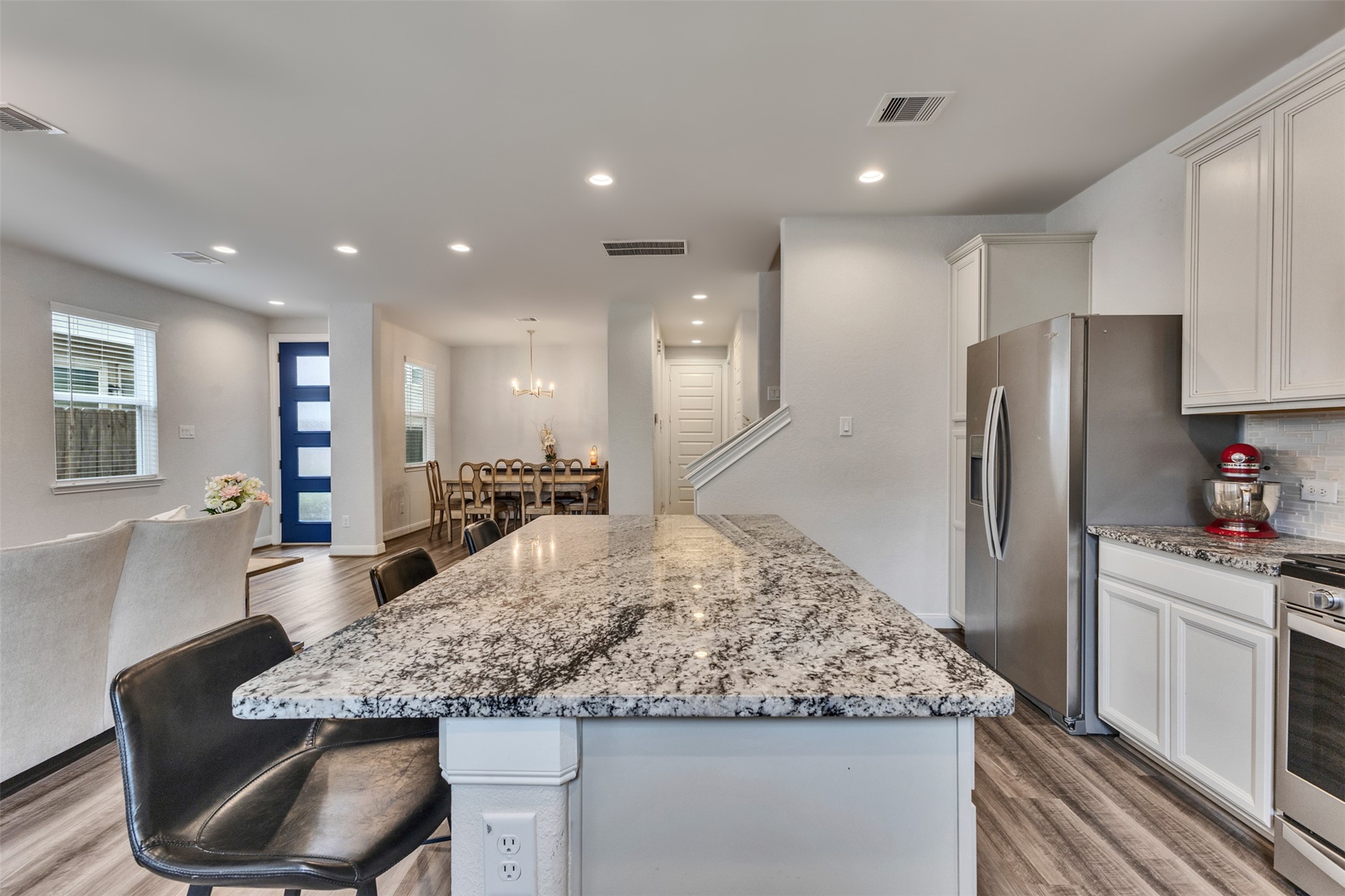 9904 Smokehouse Silo Lane, Houston, TX 77080