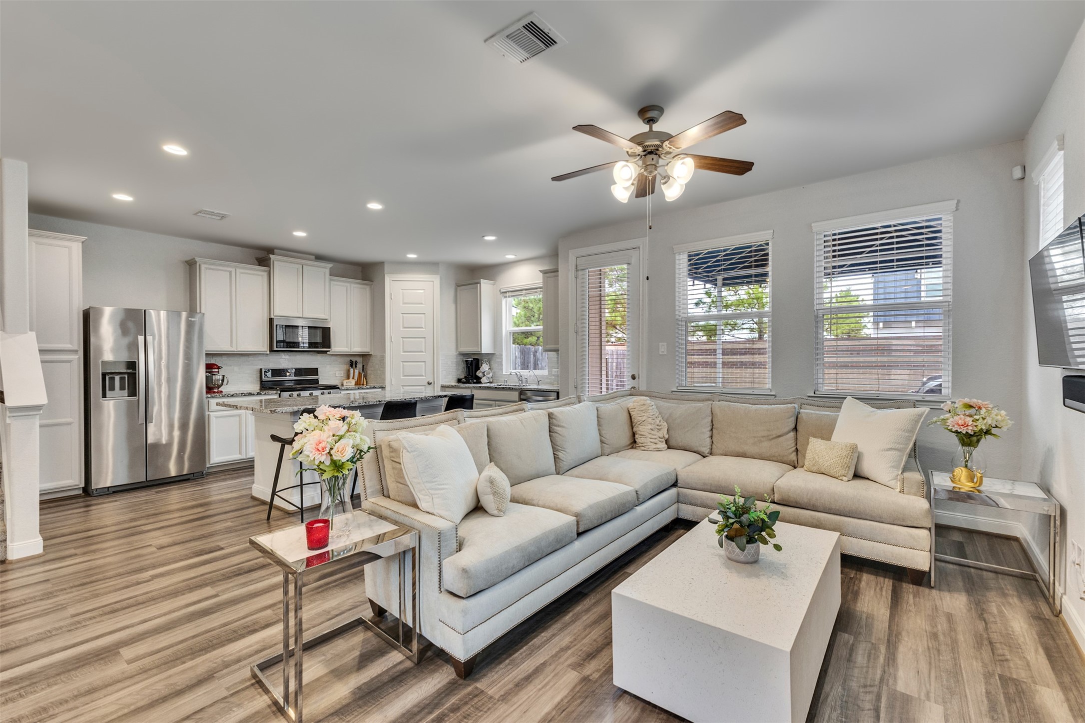 9904 Smokehouse Silo Lane, Houston, TX 77080