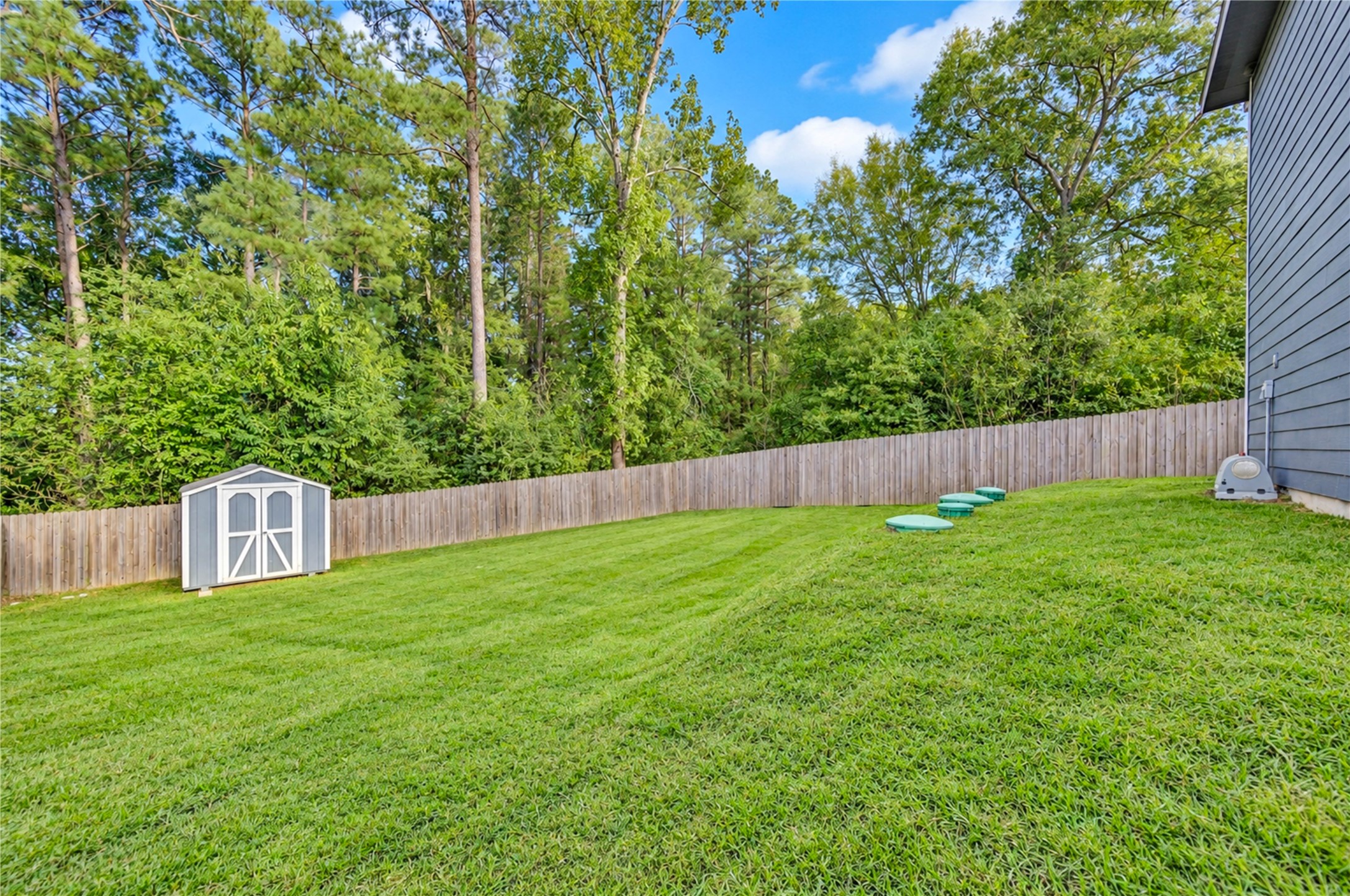 15190 Crockett Road, Willis, TX 77378