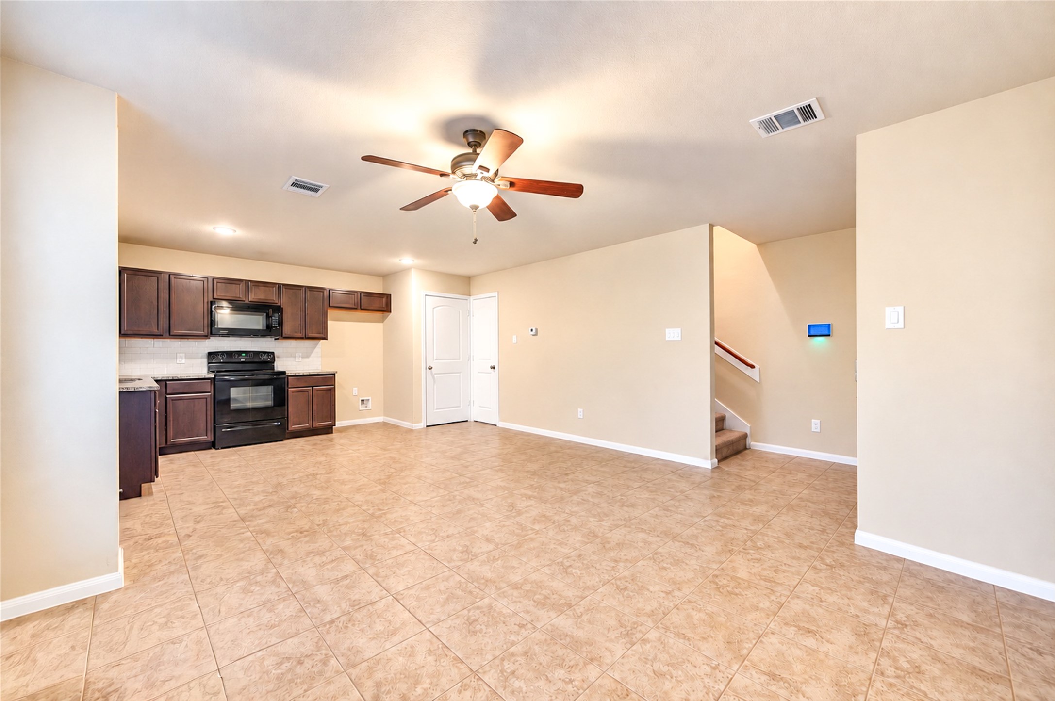 15190 Crockett Road, Willis, TX 77378