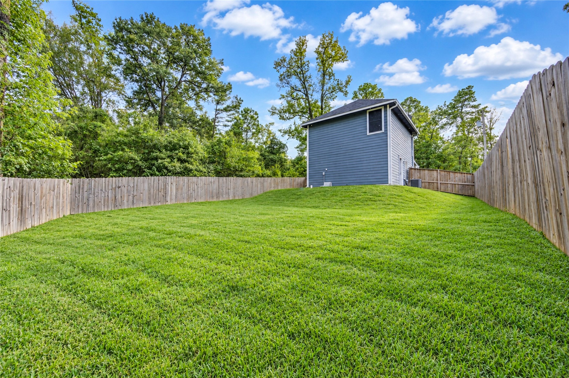 15190 Crockett Road, Willis, TX 77378