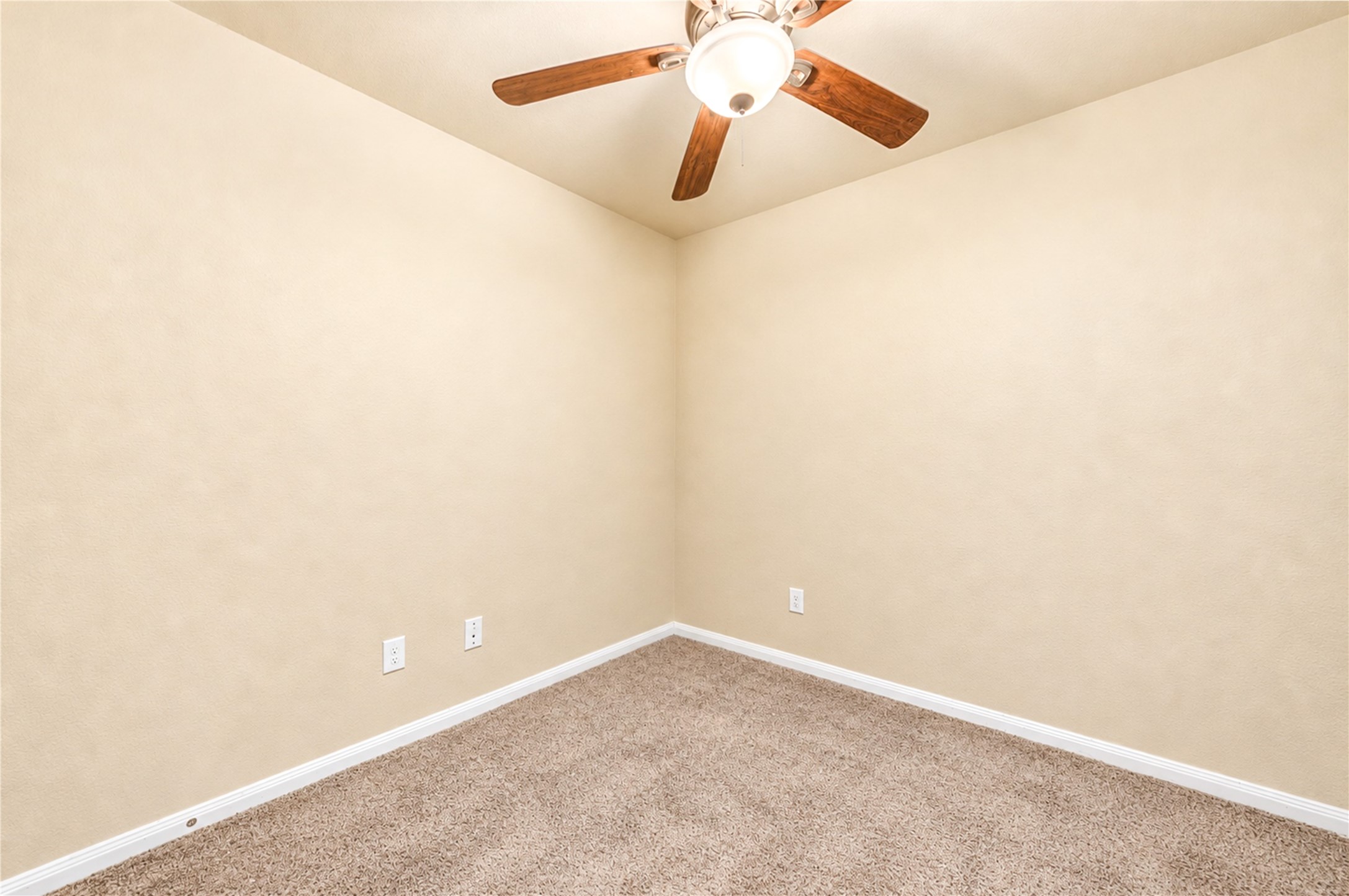 15190 Crockett Road, Willis, TX 77378