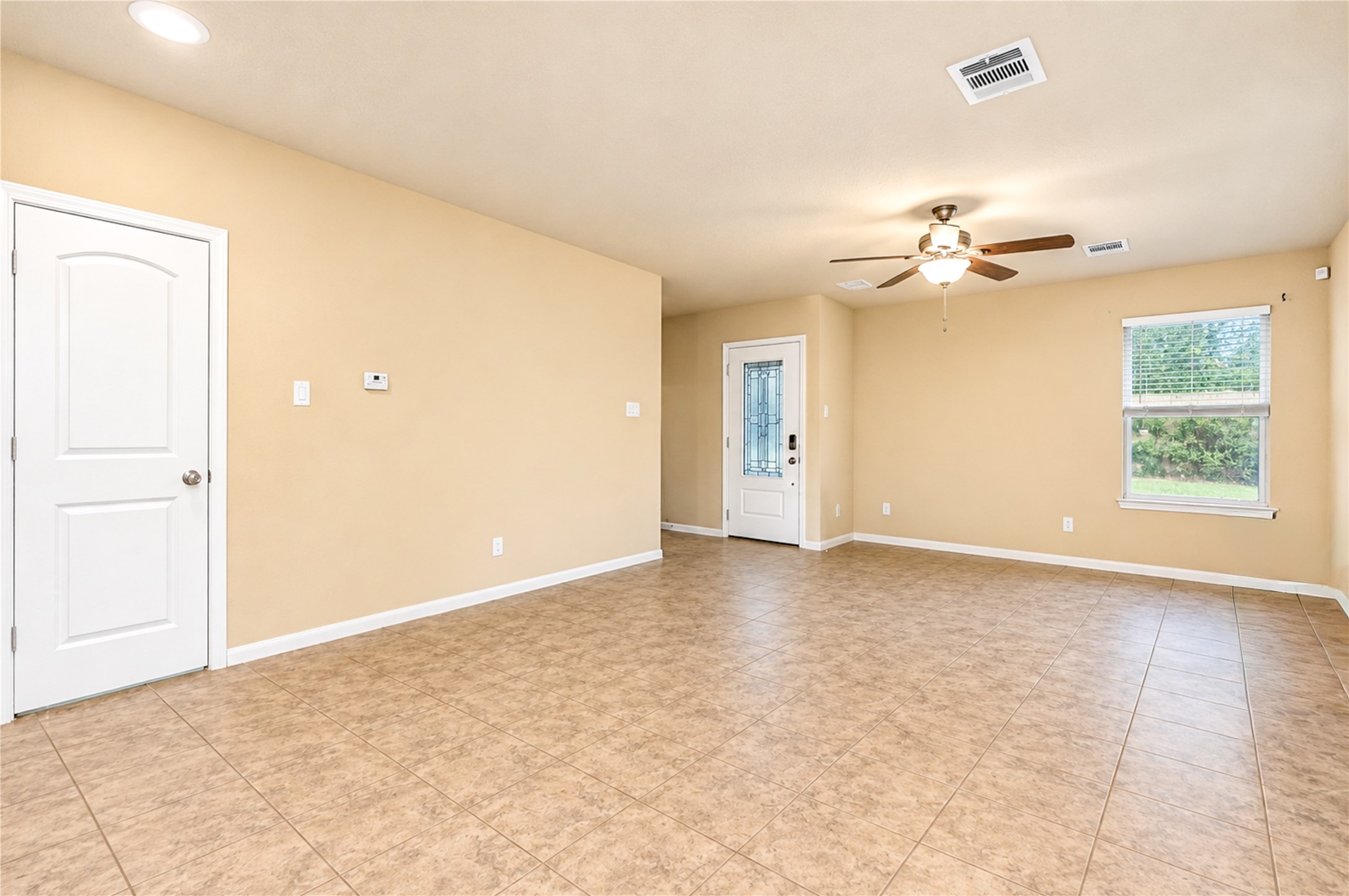 15190 Crockett Road, Willis, TX 77378