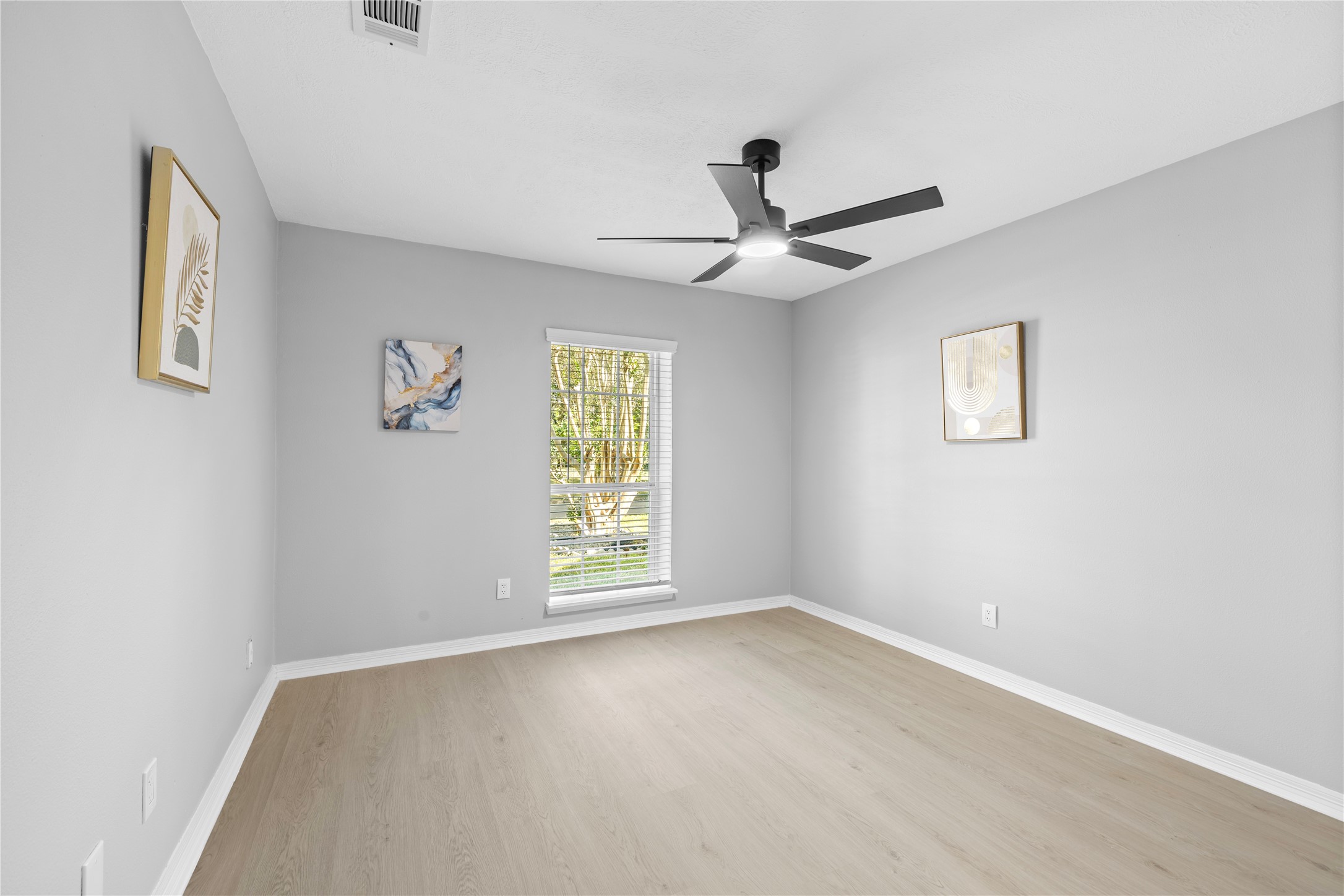 7714 Summer Glen Lane, Houston, TX 77072