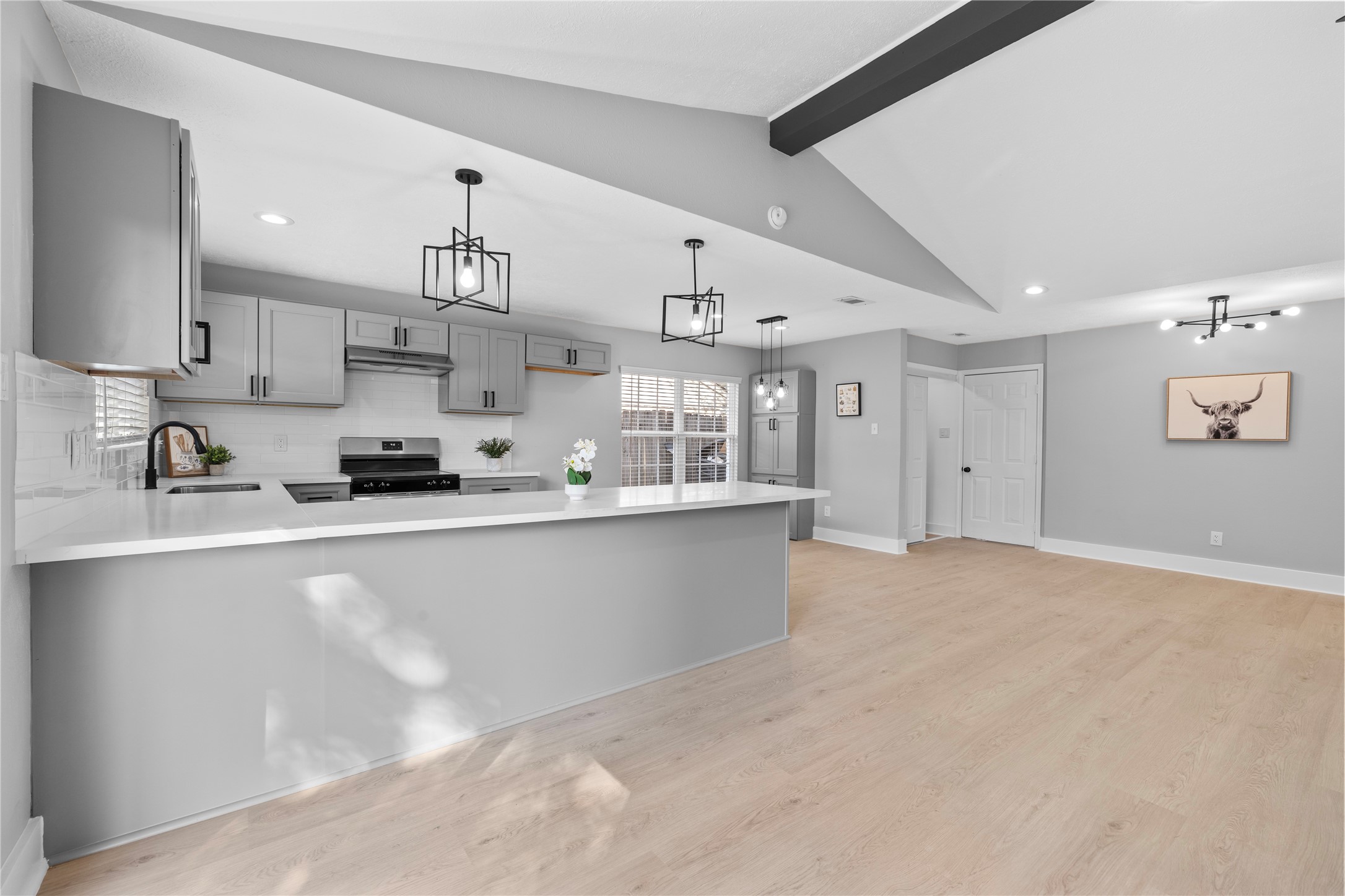 7714 Summer Glen Lane, Houston, TX 77072
